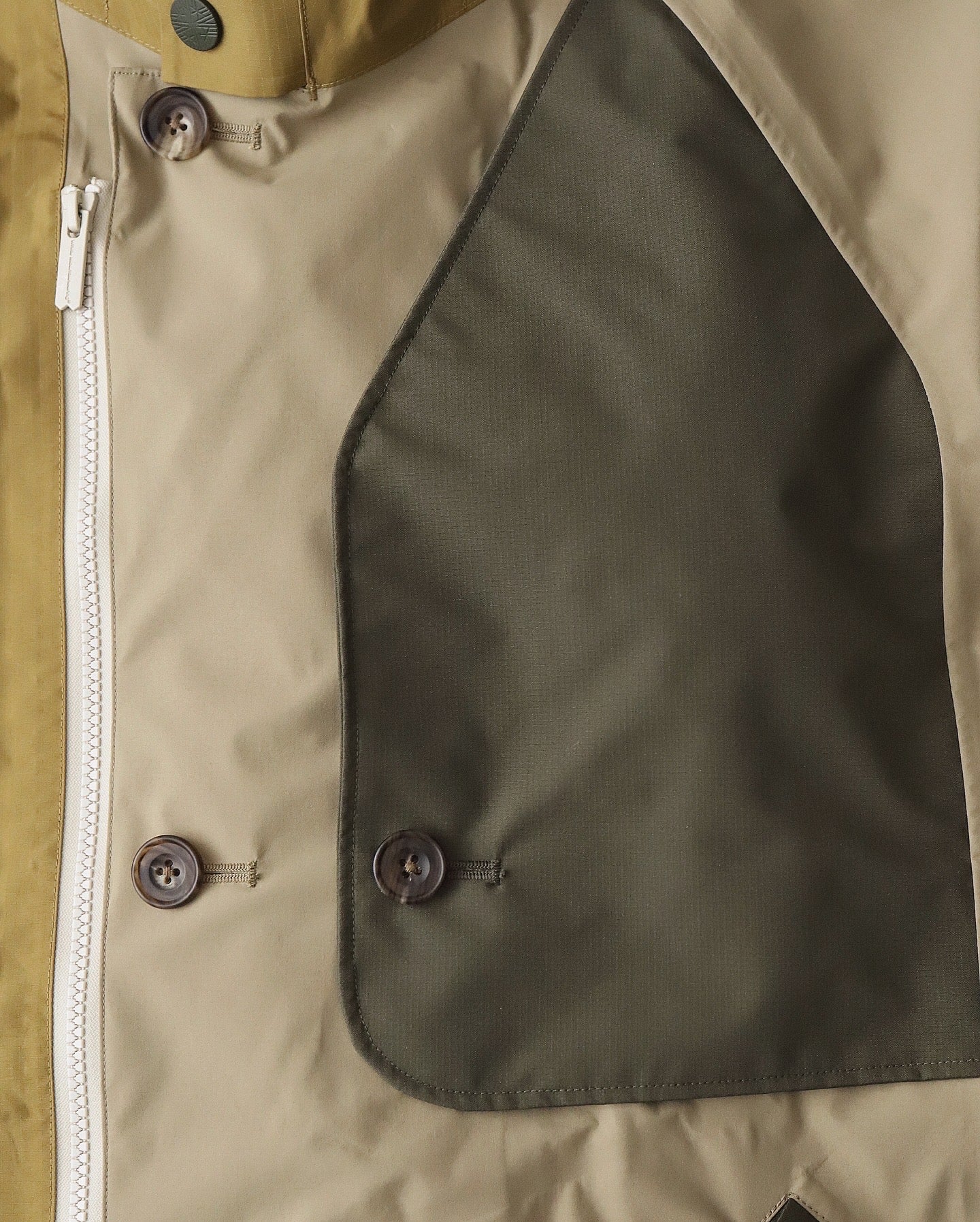 GORE-TEX BARMACAAN COAT