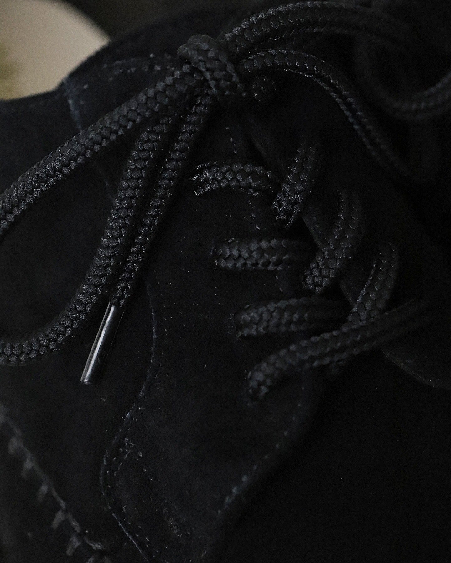 SIDE STITCHING SHOES