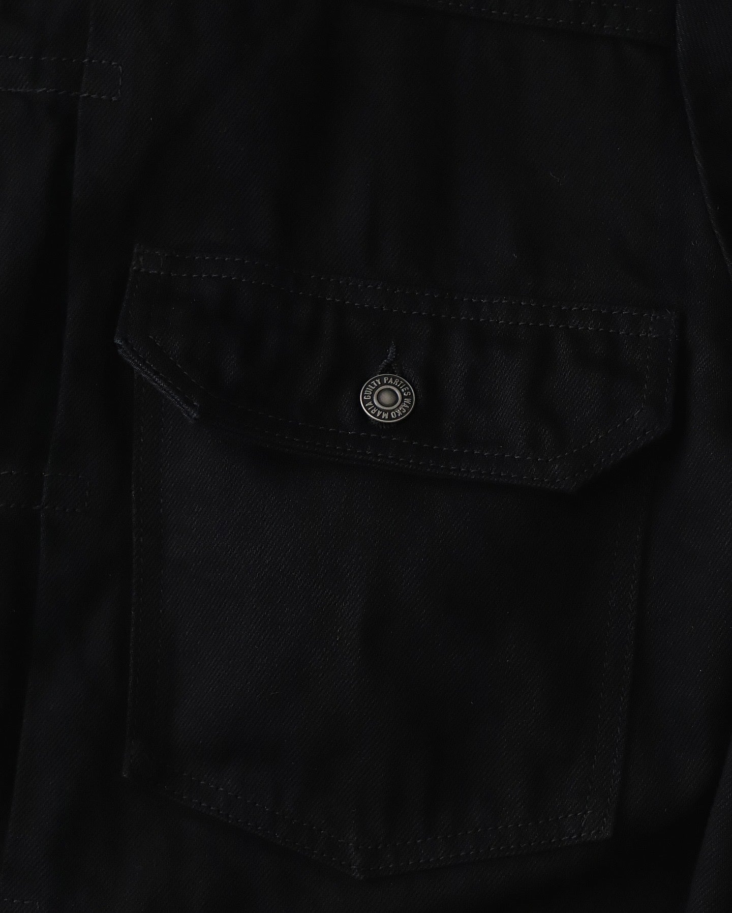 DENIM TRUCKER JACKET
