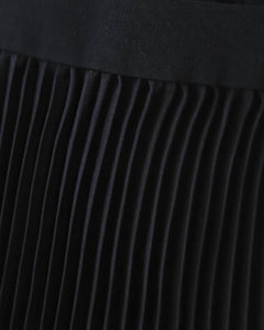 SATIN PLEATS SKIRT（WOMEN）