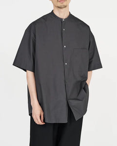 BROAD S/S OVERSIZED BAND COLLAR SHIRT