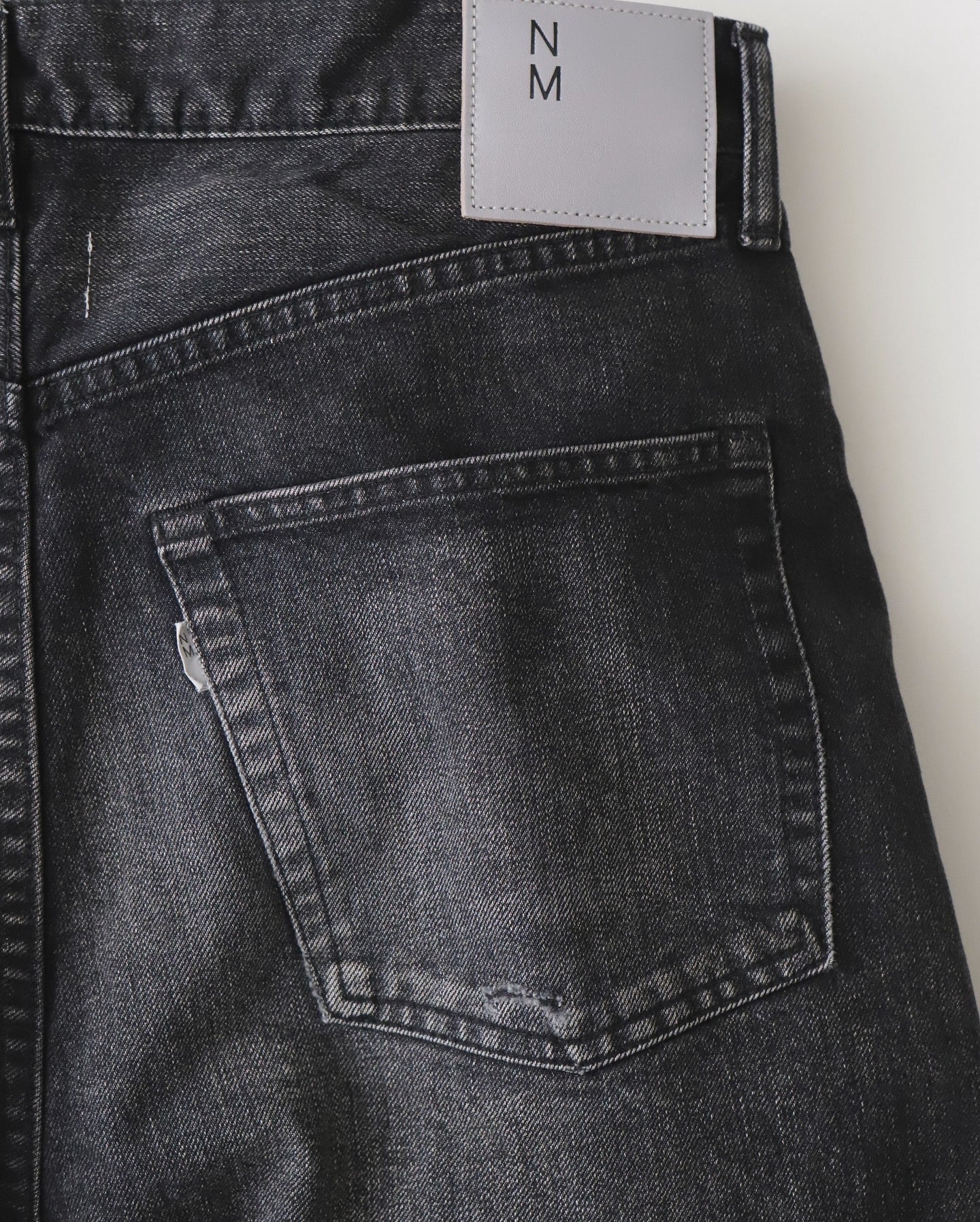 NEW MANUAL BLACK DENIM JEANS