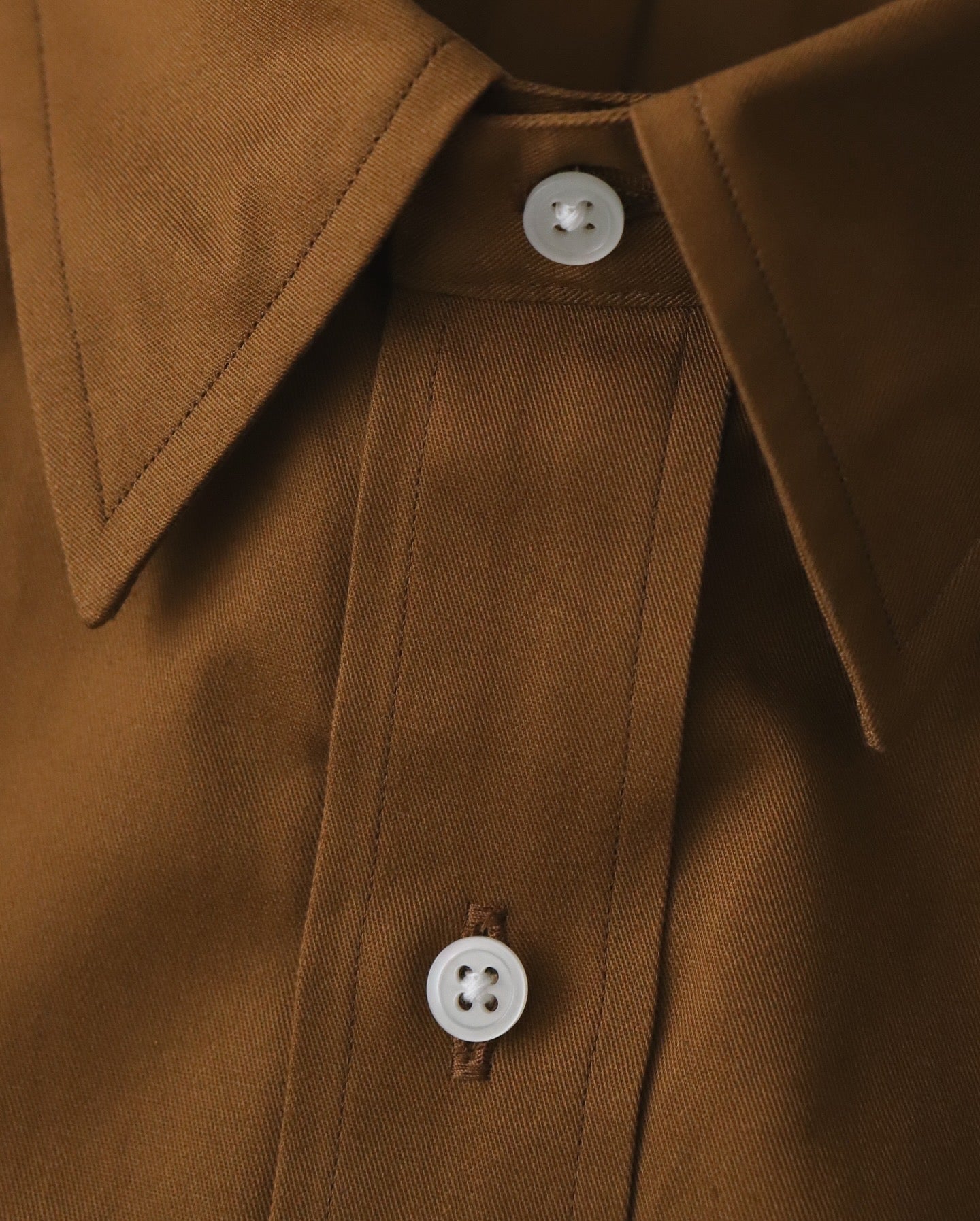 REGULAR COLLAR SHIRT