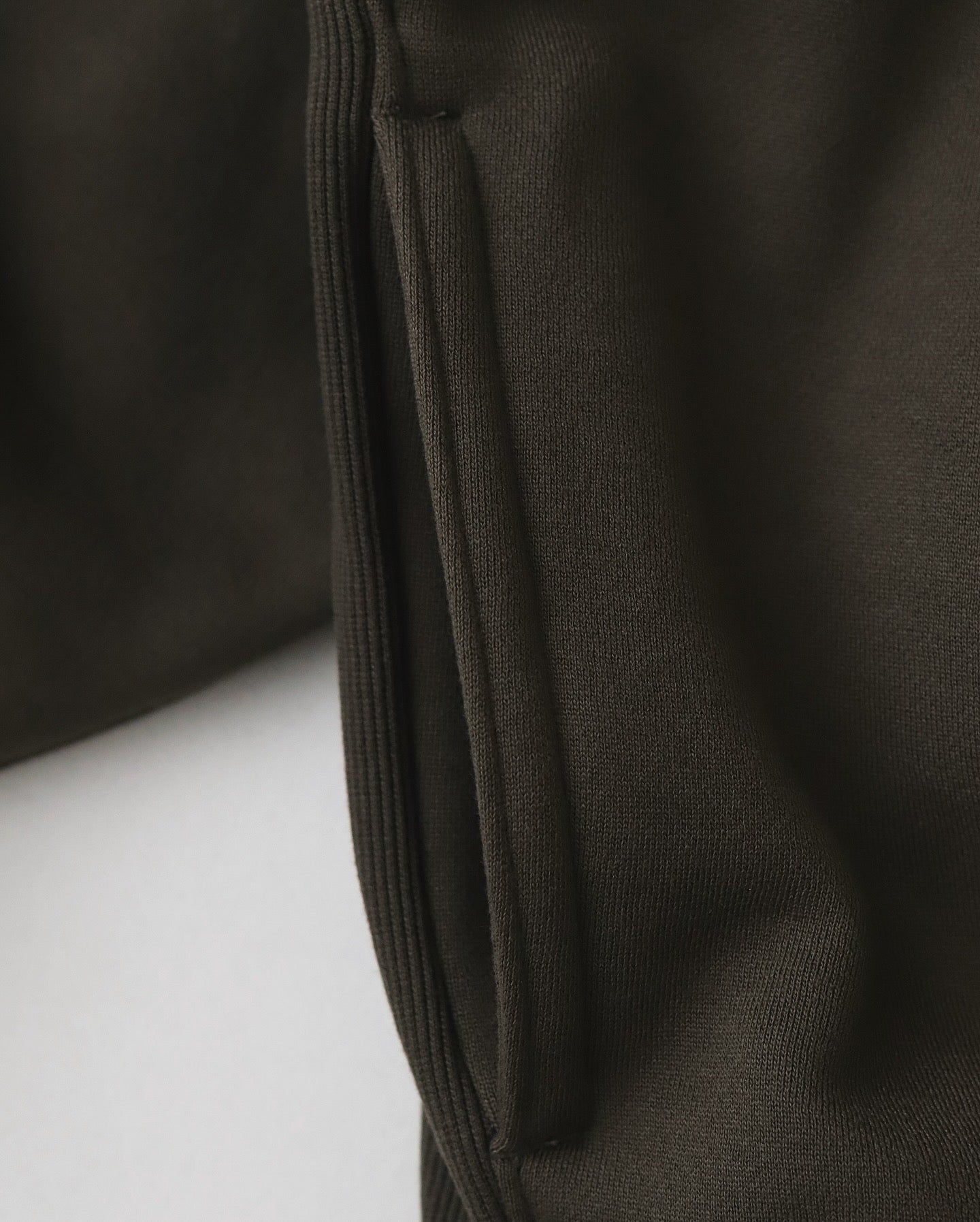 TECH SWEAT SNAP PULLOVER