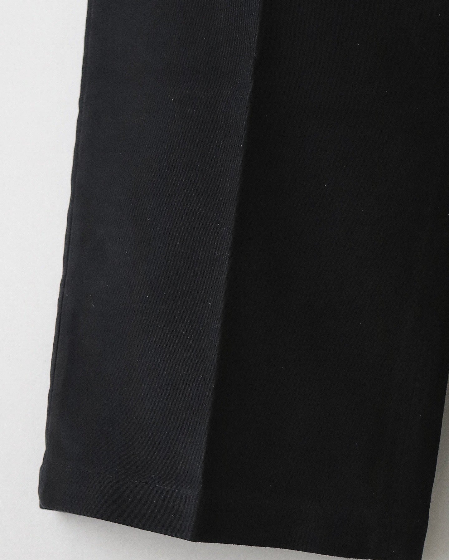 OUT TUCK WIDE TAPERED PANTS｜MOLESKIN