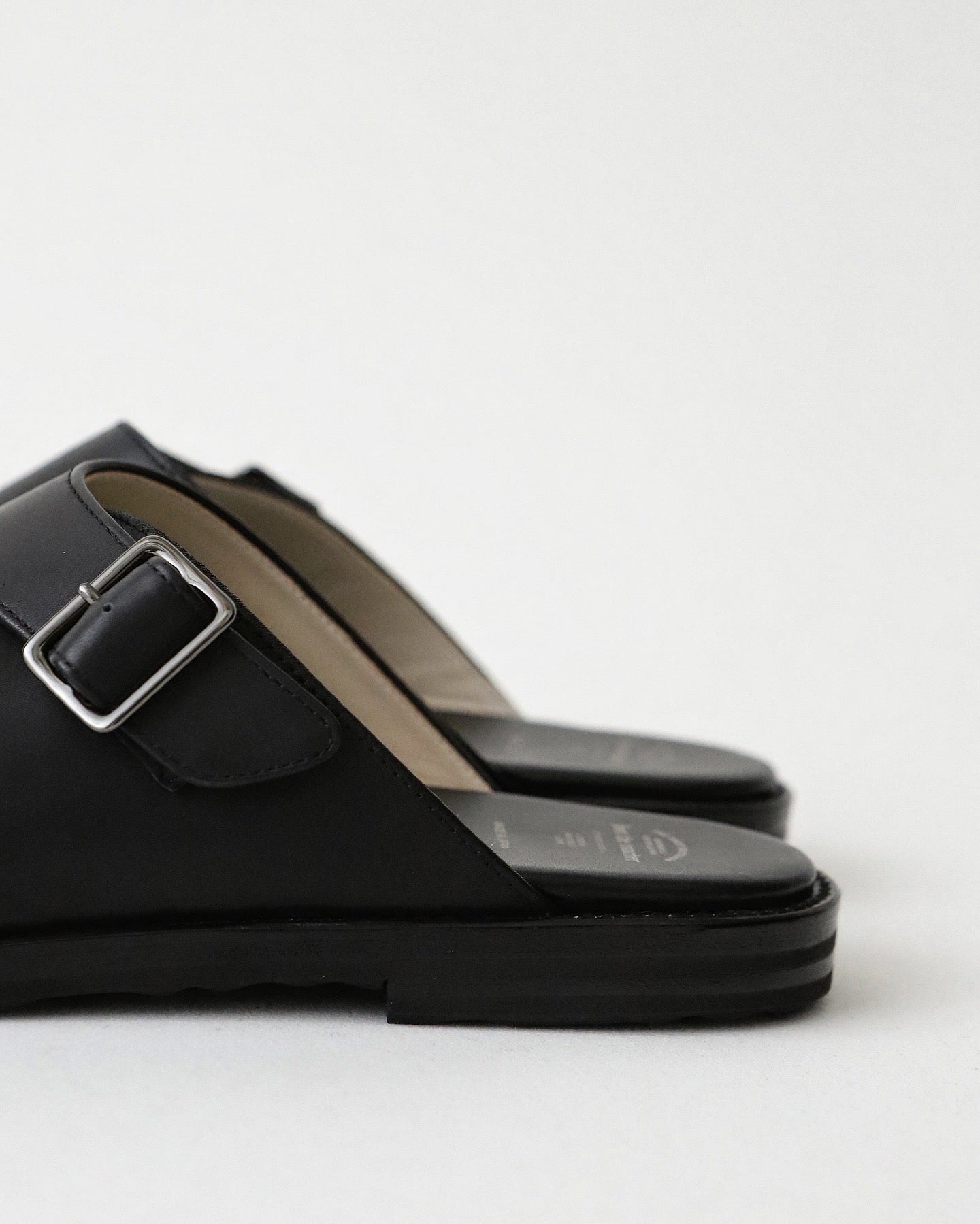 DOUBLE BELT SANDALS｜VIBRAM TILE MORFLEX