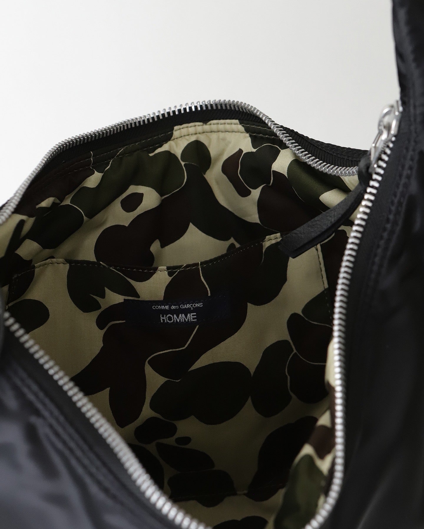 バッグ COMME des GARCONS TWILL SHOULDER BAG COMME des GARCONS HOMME COTTON NYLON TWILL SHOULDER BAG