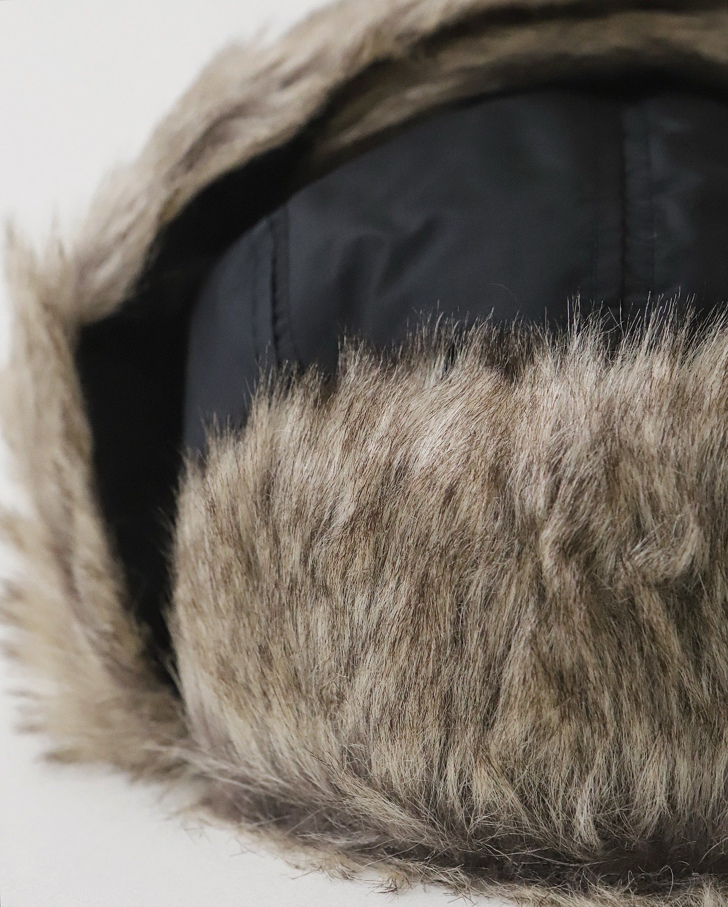 AURORA TEX FUR FLIGHT CAP