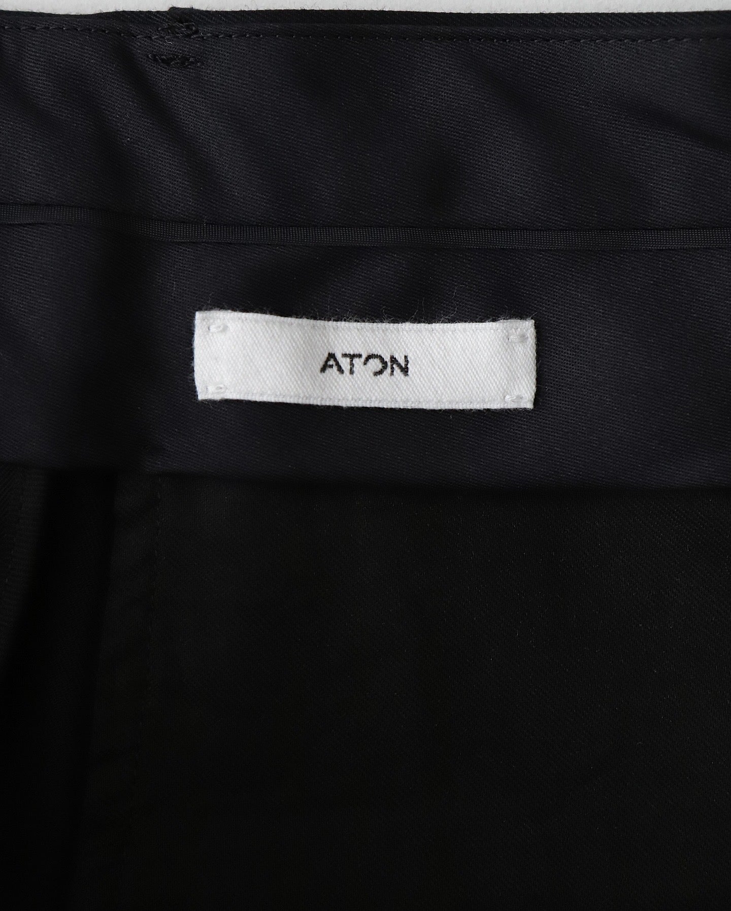COMPACT WOOL 3TUCKED WIDE PANTS（WOMEN）