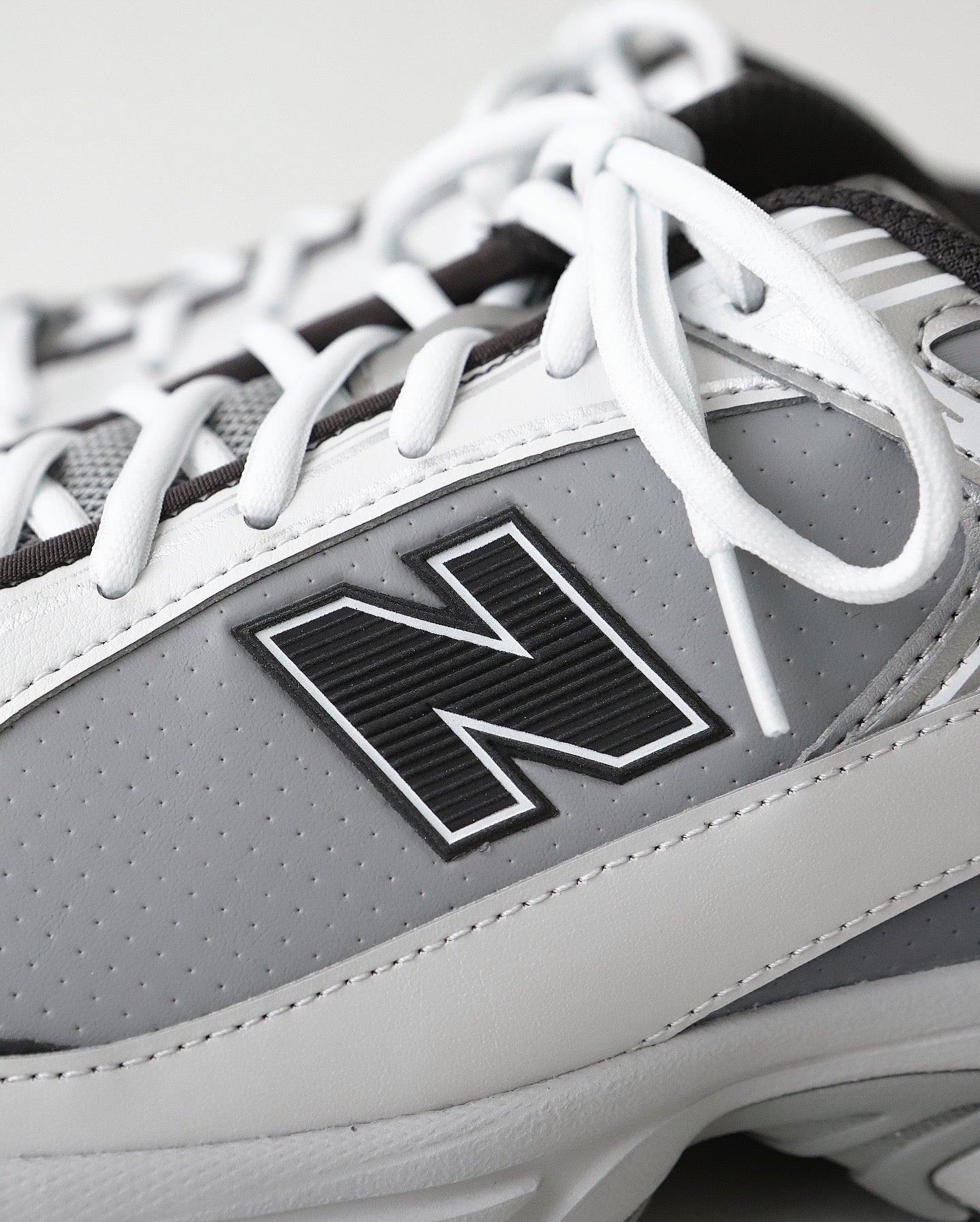 NEW BALANCE U509