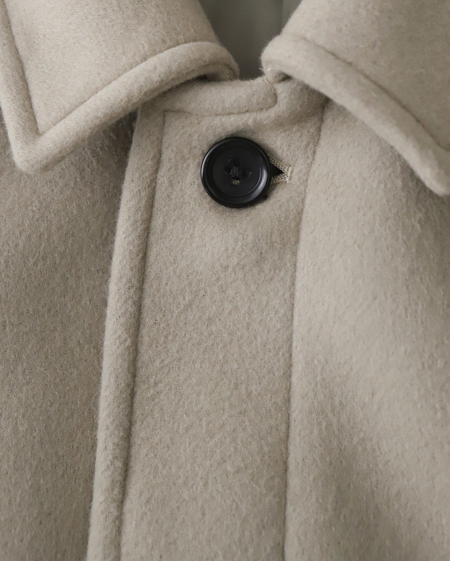 LIGHT MELTON OVERSIZED COAT