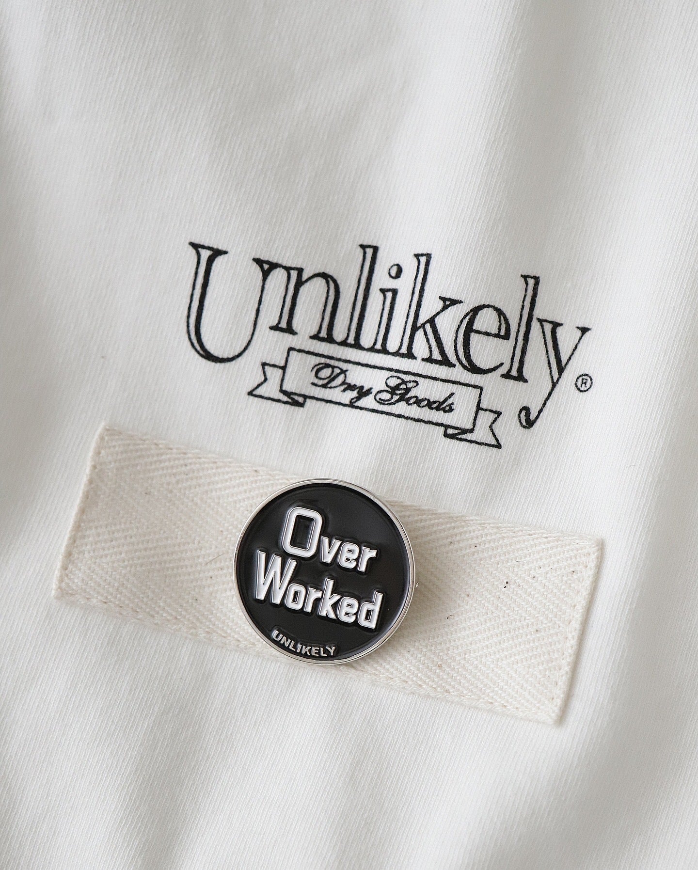 UNLIKELY TEAM TEE LONG SLEEVE