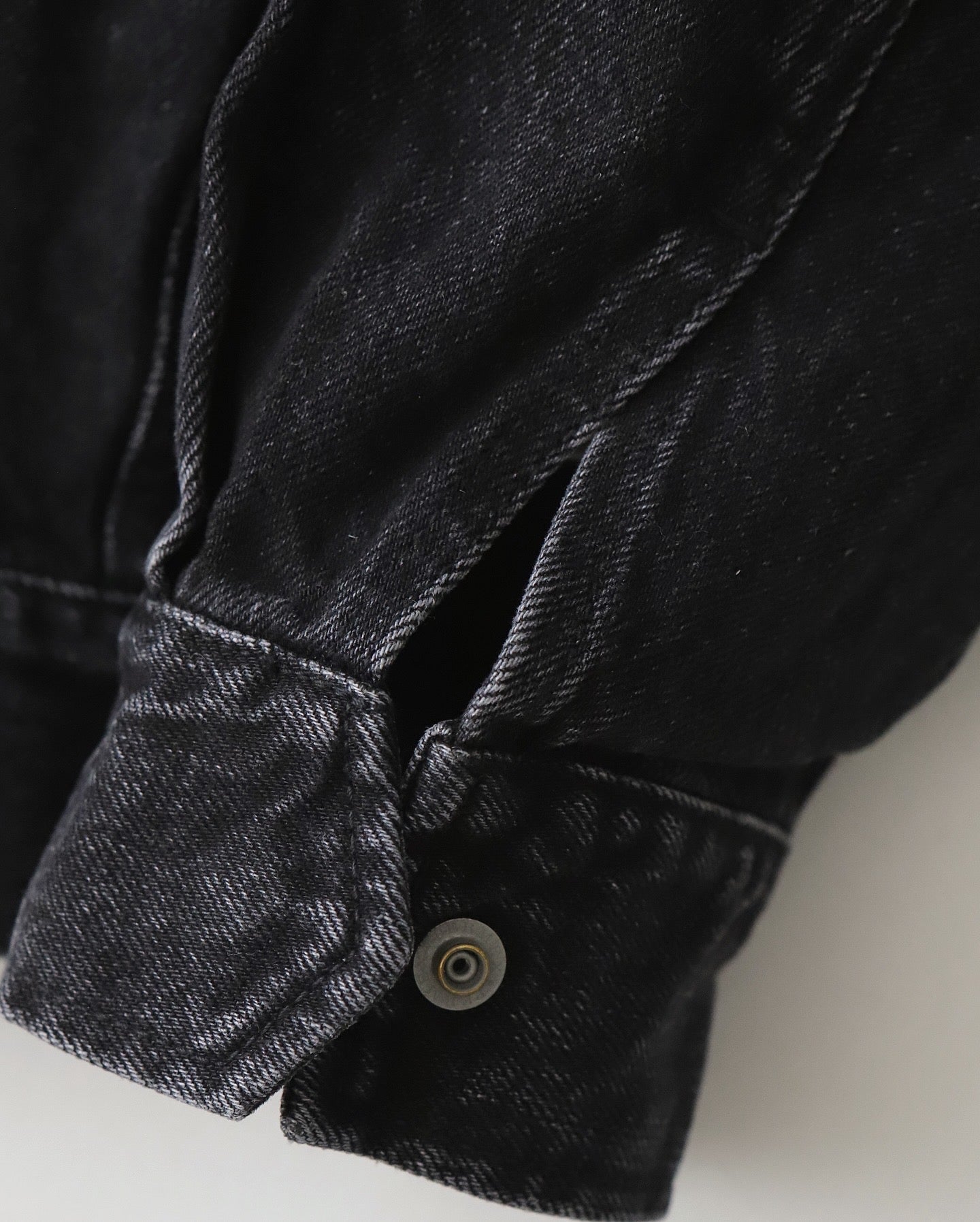 SELVAGE DENIM ZIP JACKET
