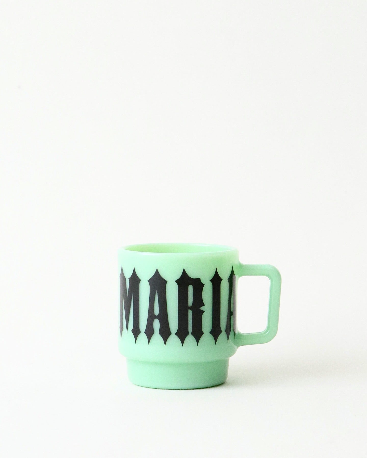 MILK GLASS MUG