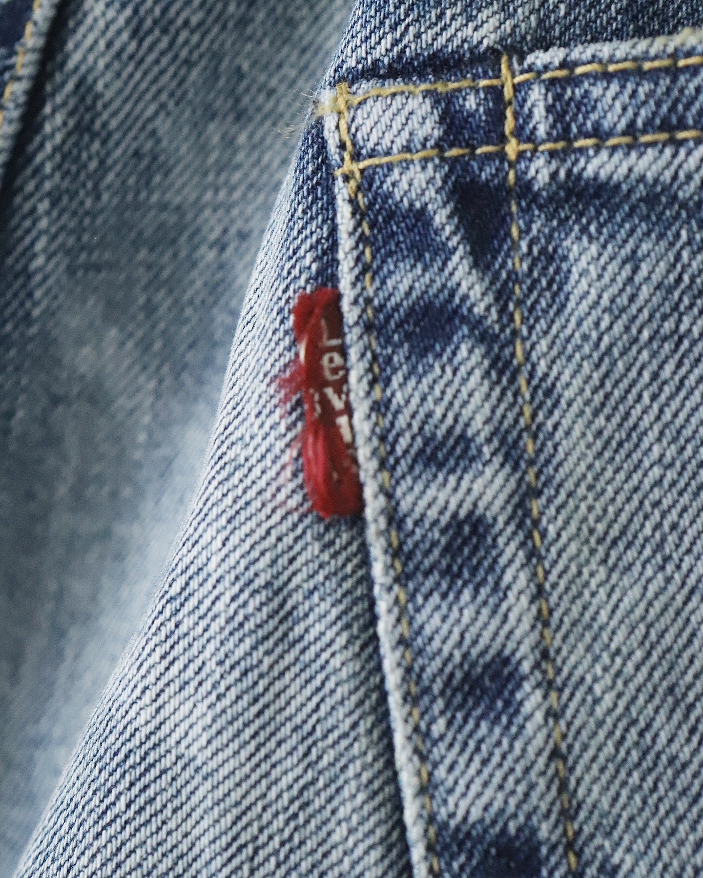LEVI'S TURN-UP PATCH WORK DENIM PANTS