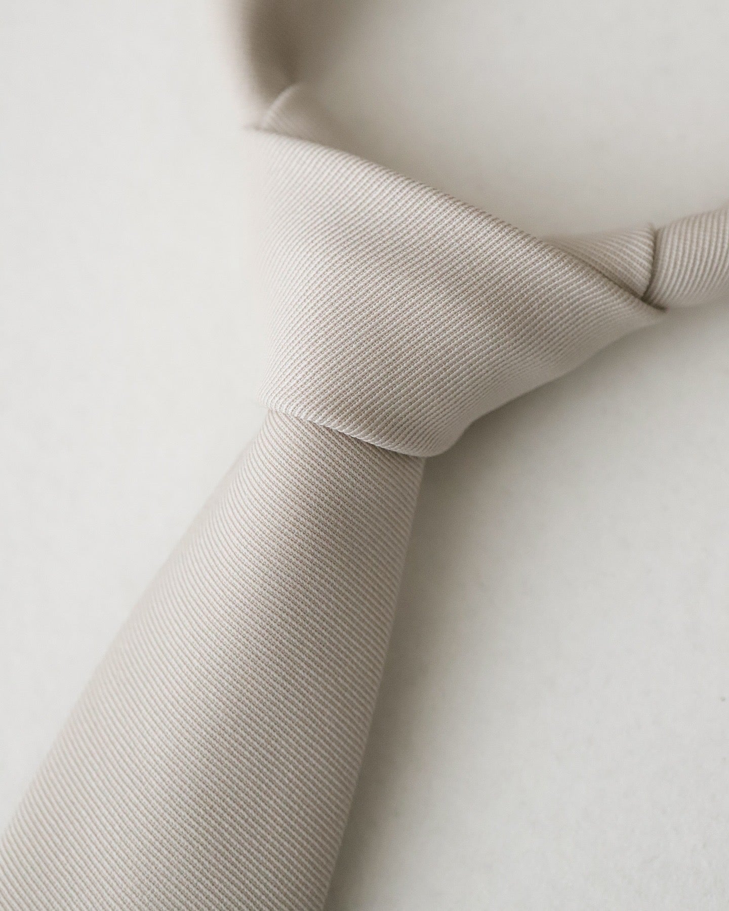 TECHNO WOOL NYLON NECKTIE