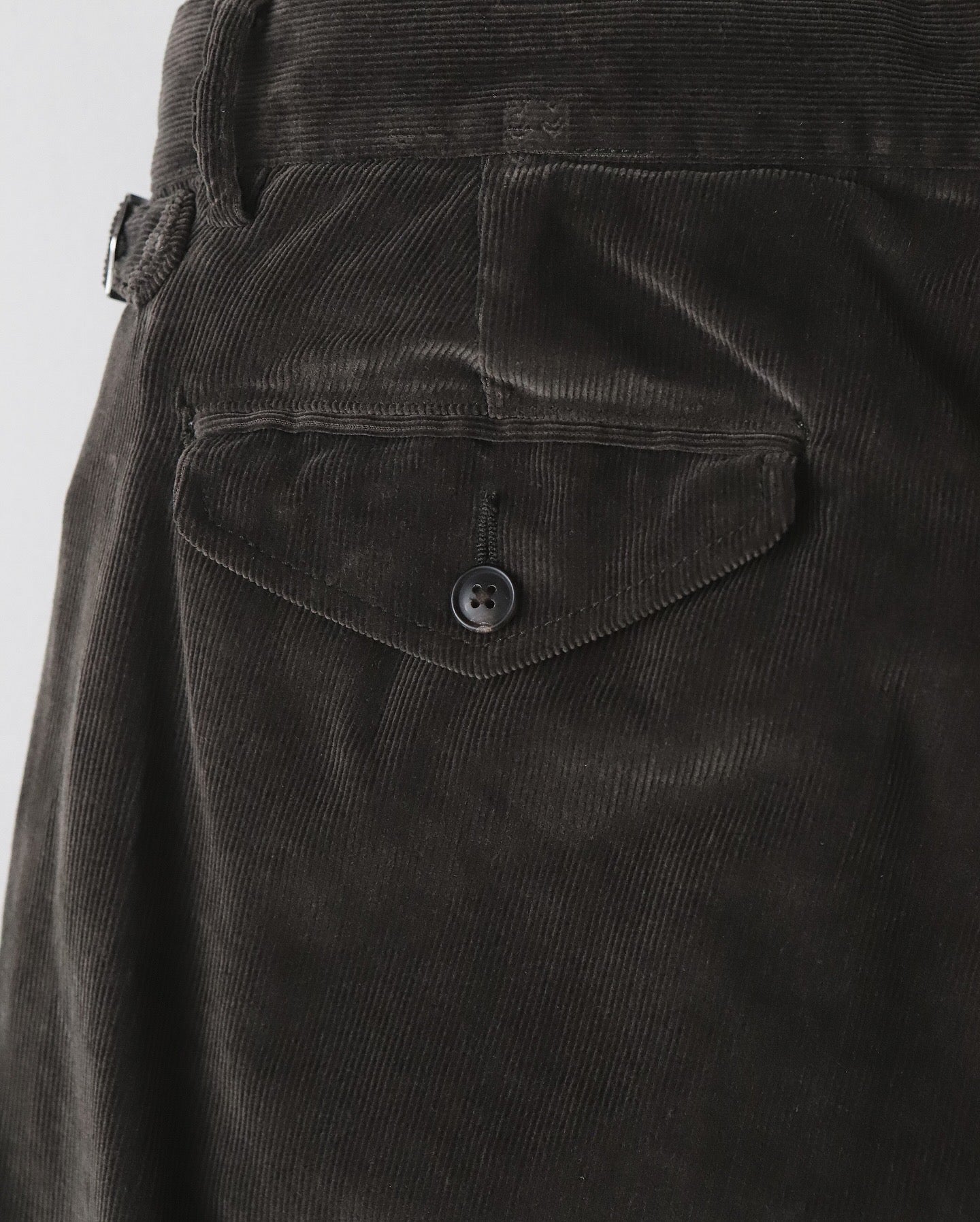 UNLIKELY CORDUROY 2P TROUSERS
