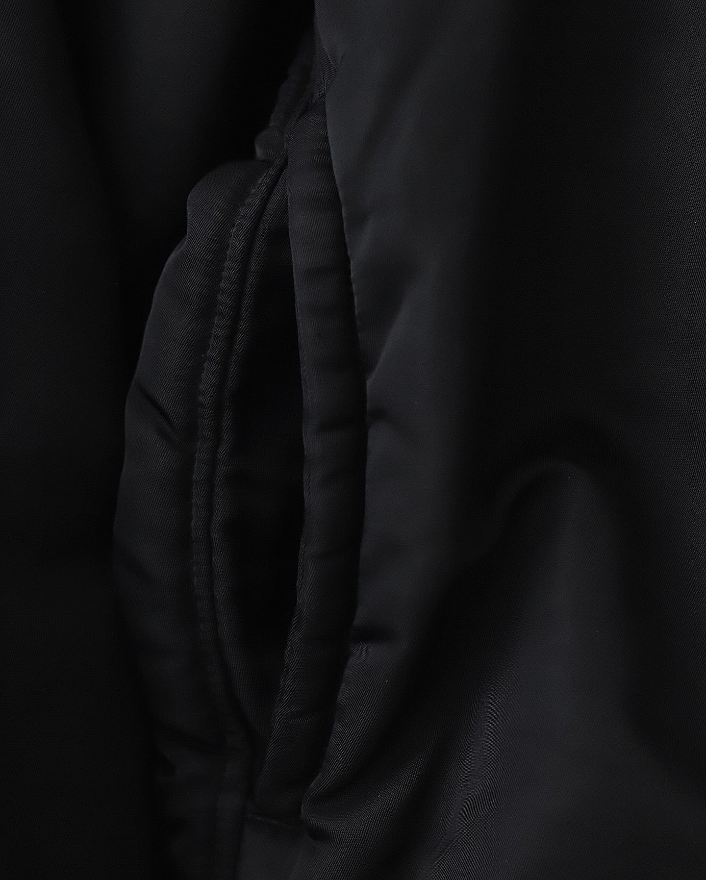 UNLIKELY REVERSIBLE MA-1