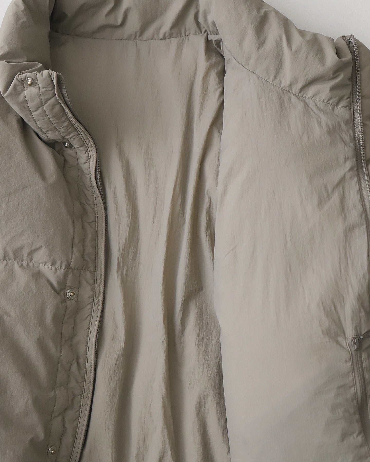 GARMENT DYED DOWN JACKET