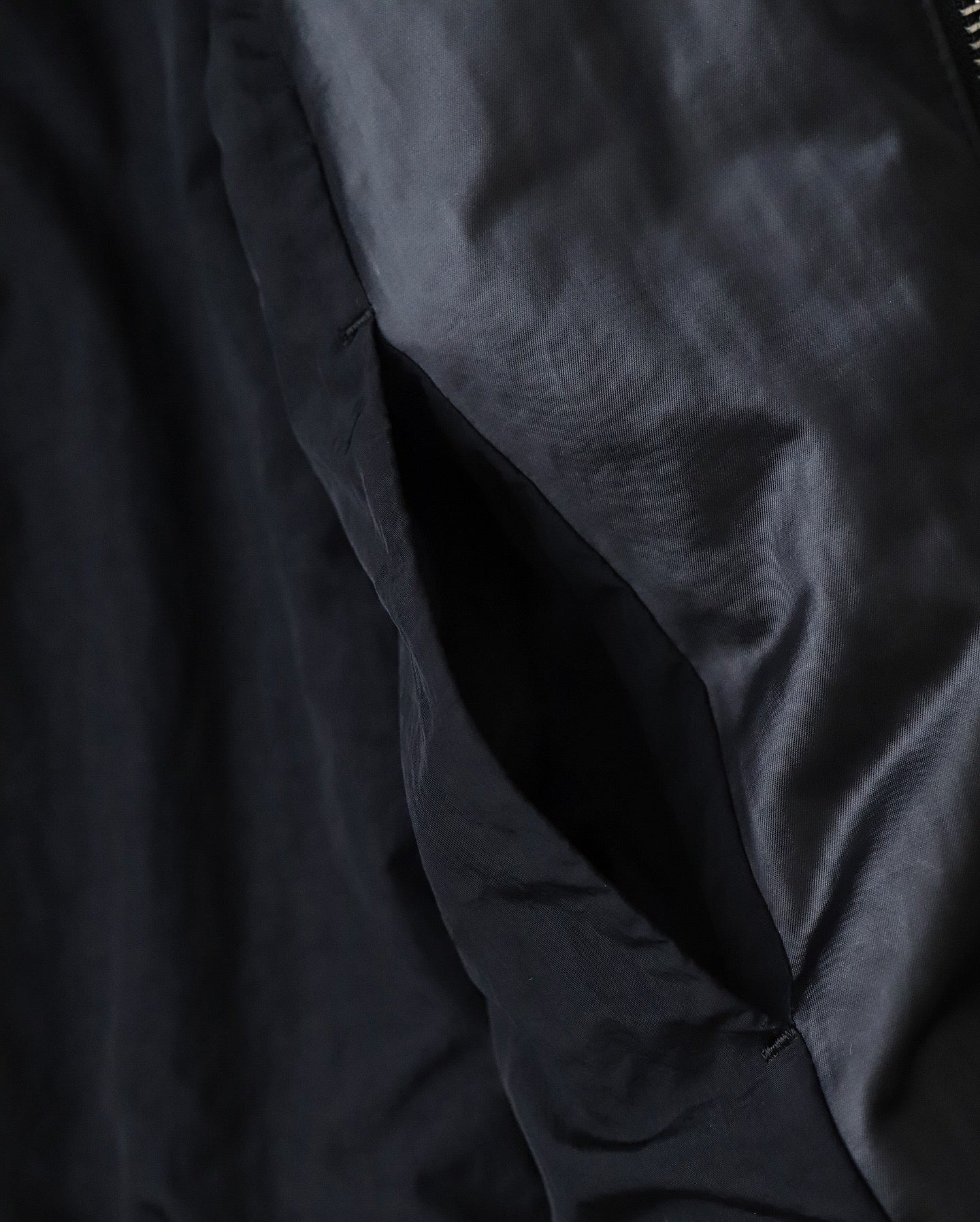 COWHIDE NYLON CROPPED JACKET MA-1（WOMEN）