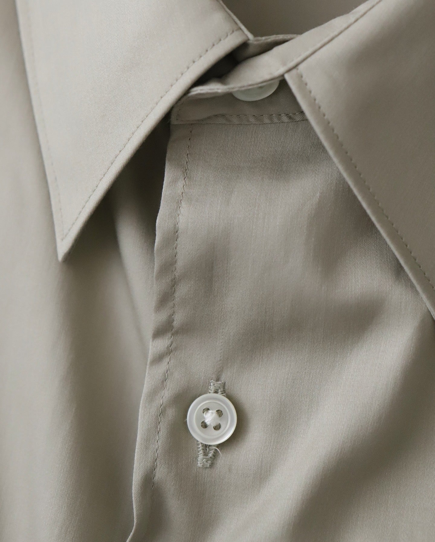SILICON POPLIN OVERSIZED REGULAR COLLAR SHIRT