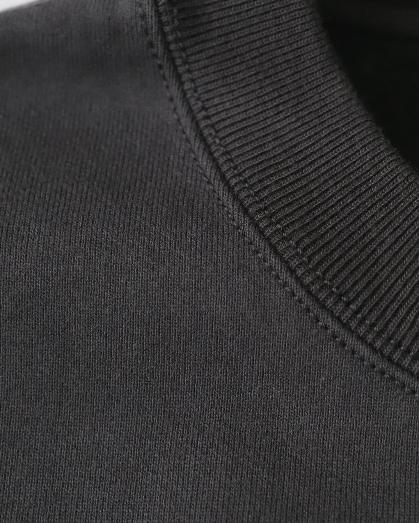 UNLIKELY SIMPLE SWEAT CREW "EMPIRE STATE"