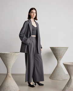 WOOLY COTTON TWILL TWO TUCK WIDE PANTS（WOMEN）