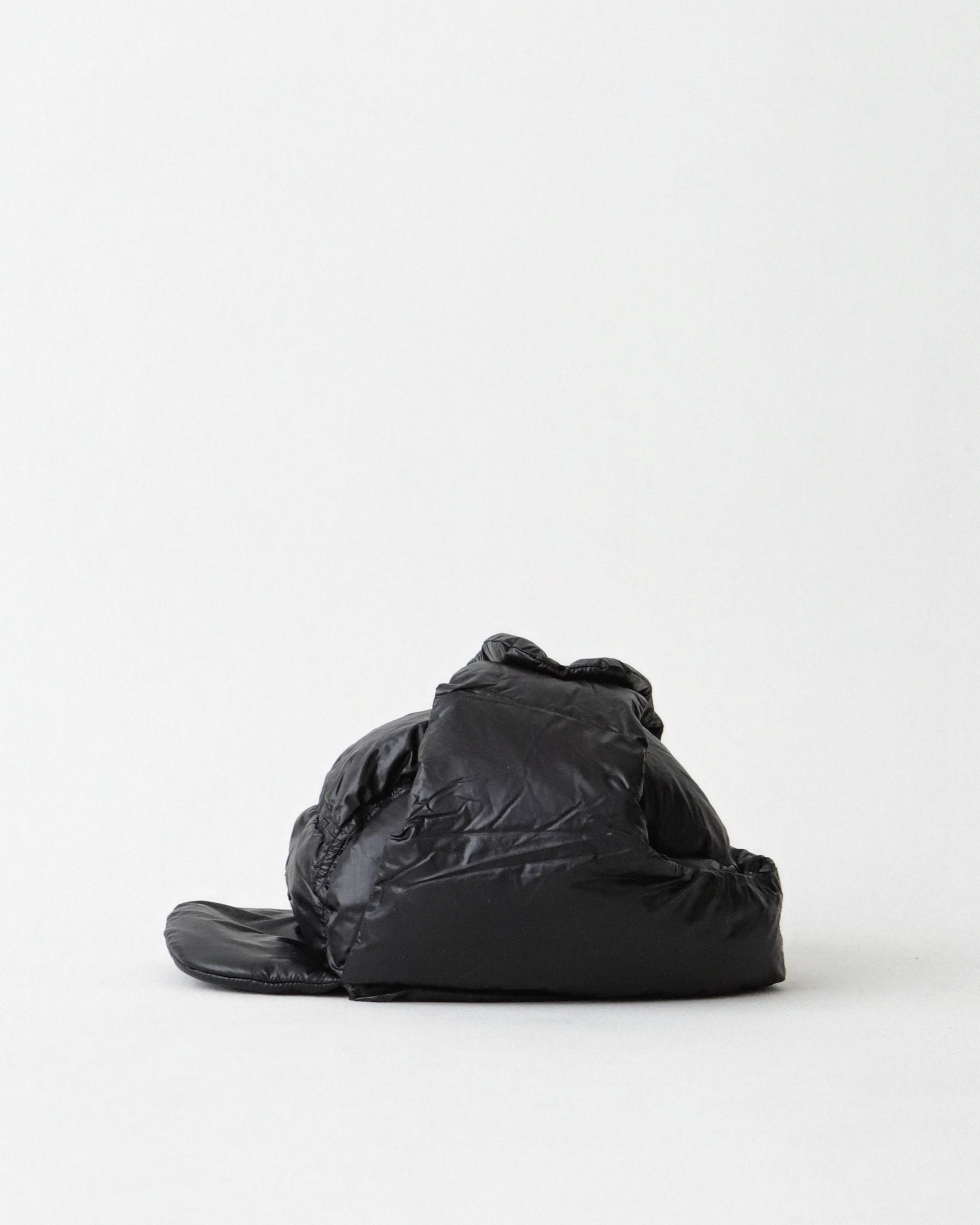 MOUNTAIN LODGE DOWN EAR FLAP CAP