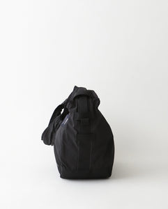 BRIEFINGS SLING BAG｜ESTER CORDURA DIA RIP × SUEDE NYLON ESTER