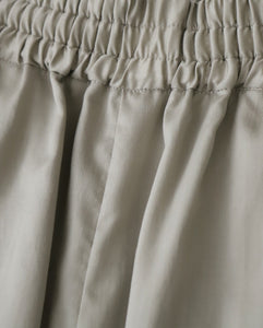 SILICON POPLIN TWO TUCK EASY WIDE PANTS（WOMEN）