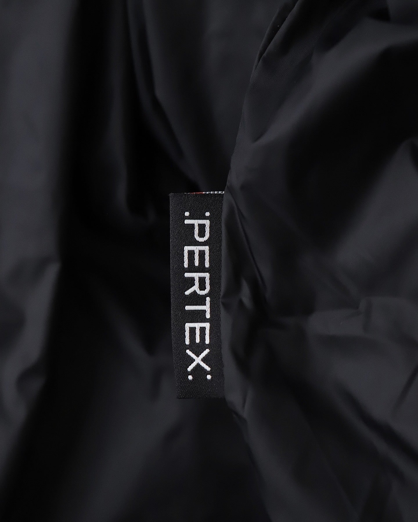 PERTEX QUANTUM AIR INSULATED PUFFER JACKET（WOMEN）