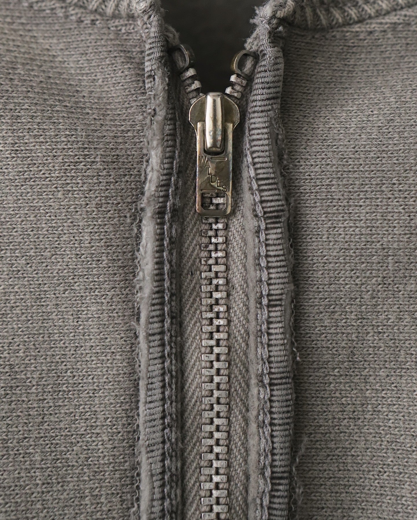 VINTAGE HALF ZIP RIB COLLAR SWEATSHIRT