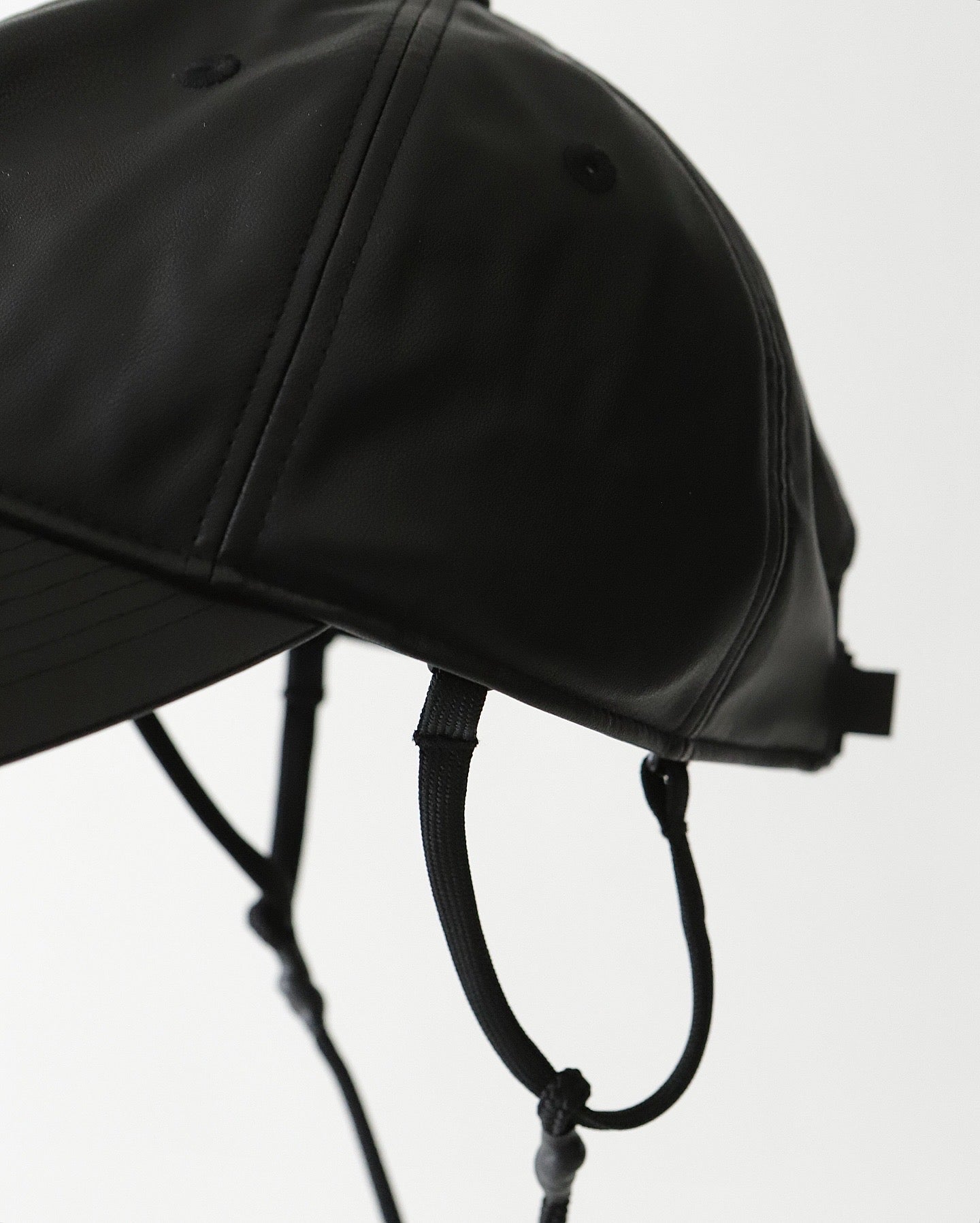 TECH SYNTHETIC SKIN CAP