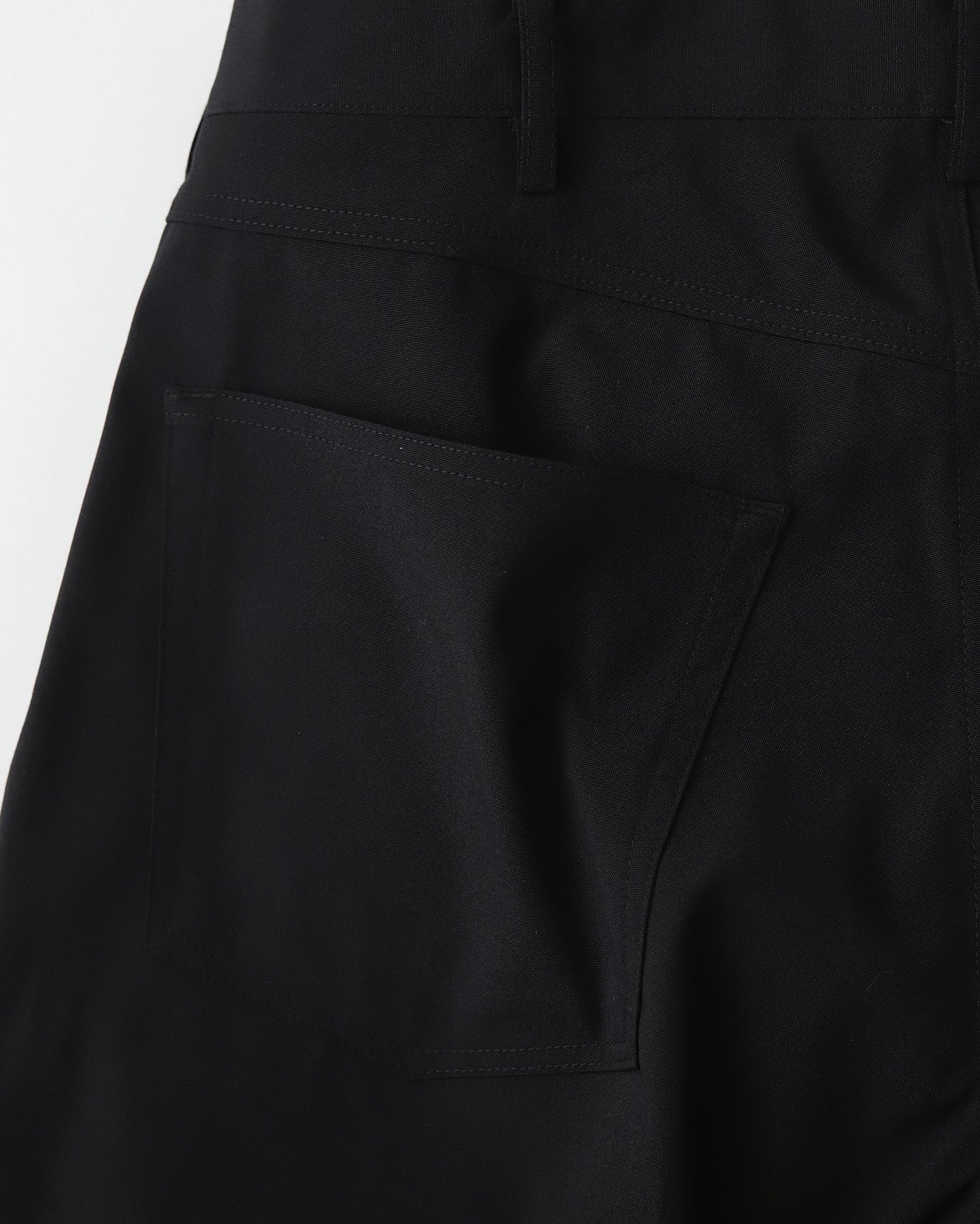 SEMI DULL OXFORD SHORTS