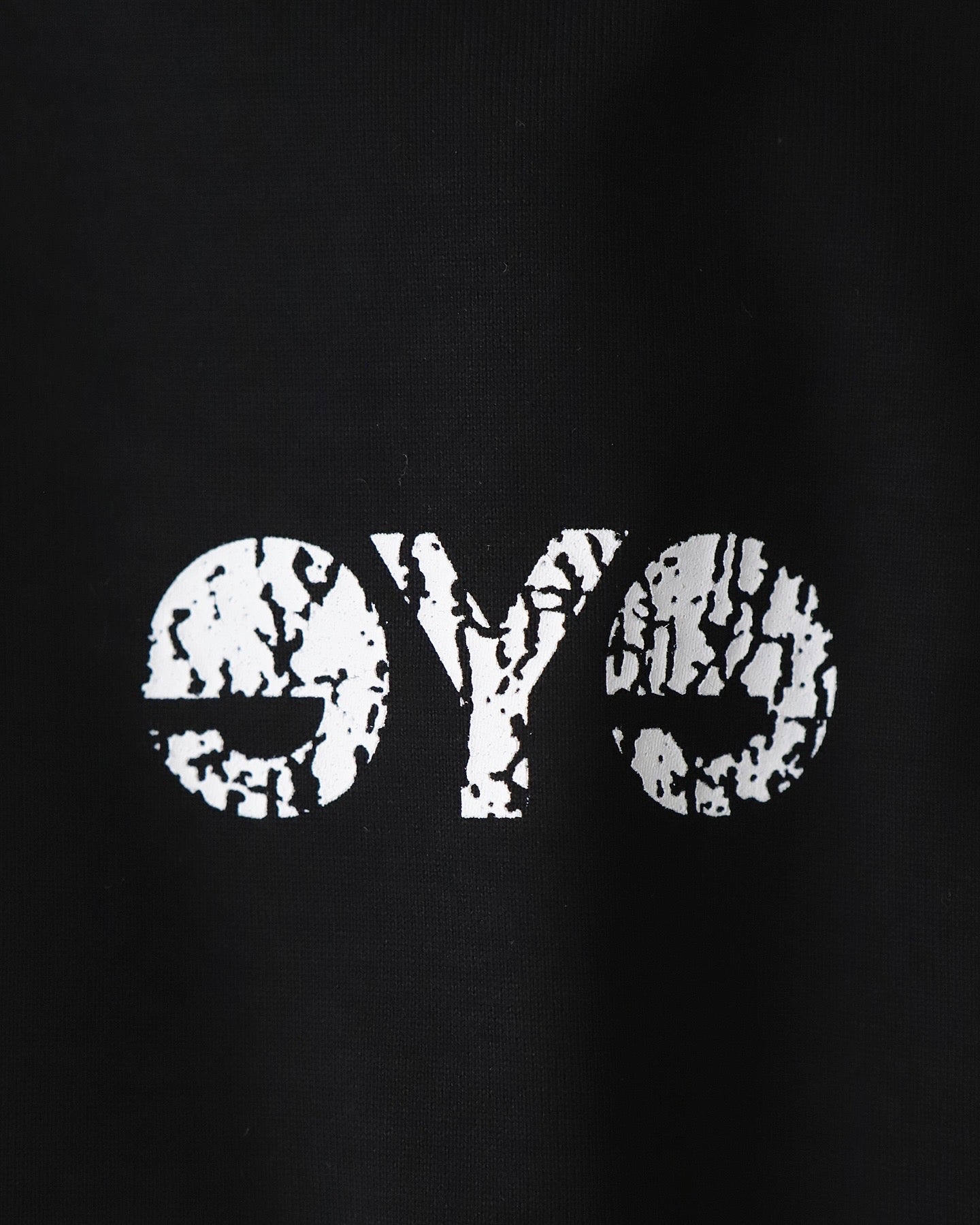 CRACK PRINT LOGO T-SHIRT