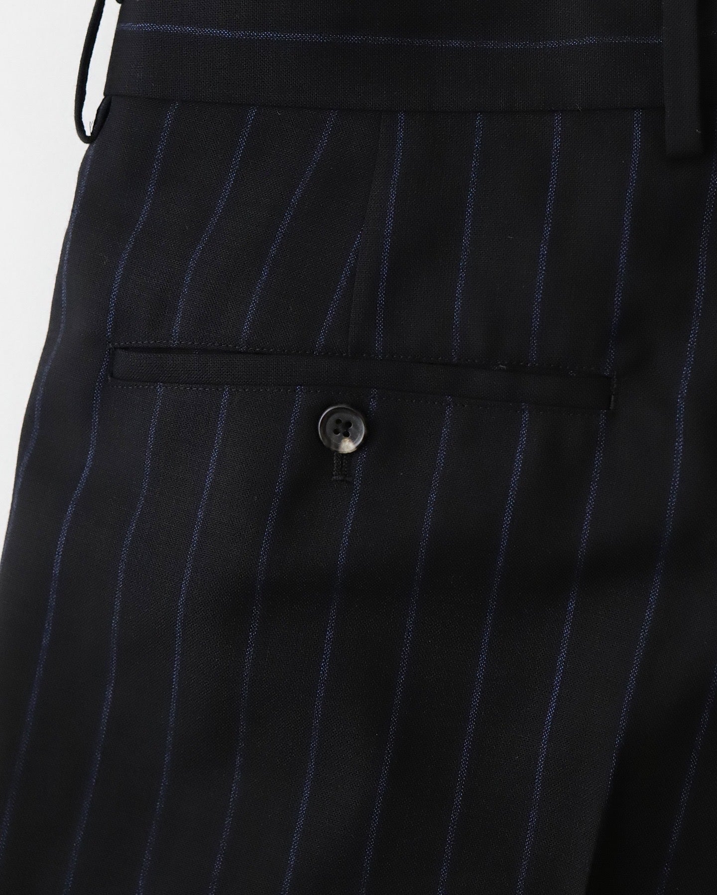 DOUBLE PLEATED SHORT TROUSERS / Dormeuil