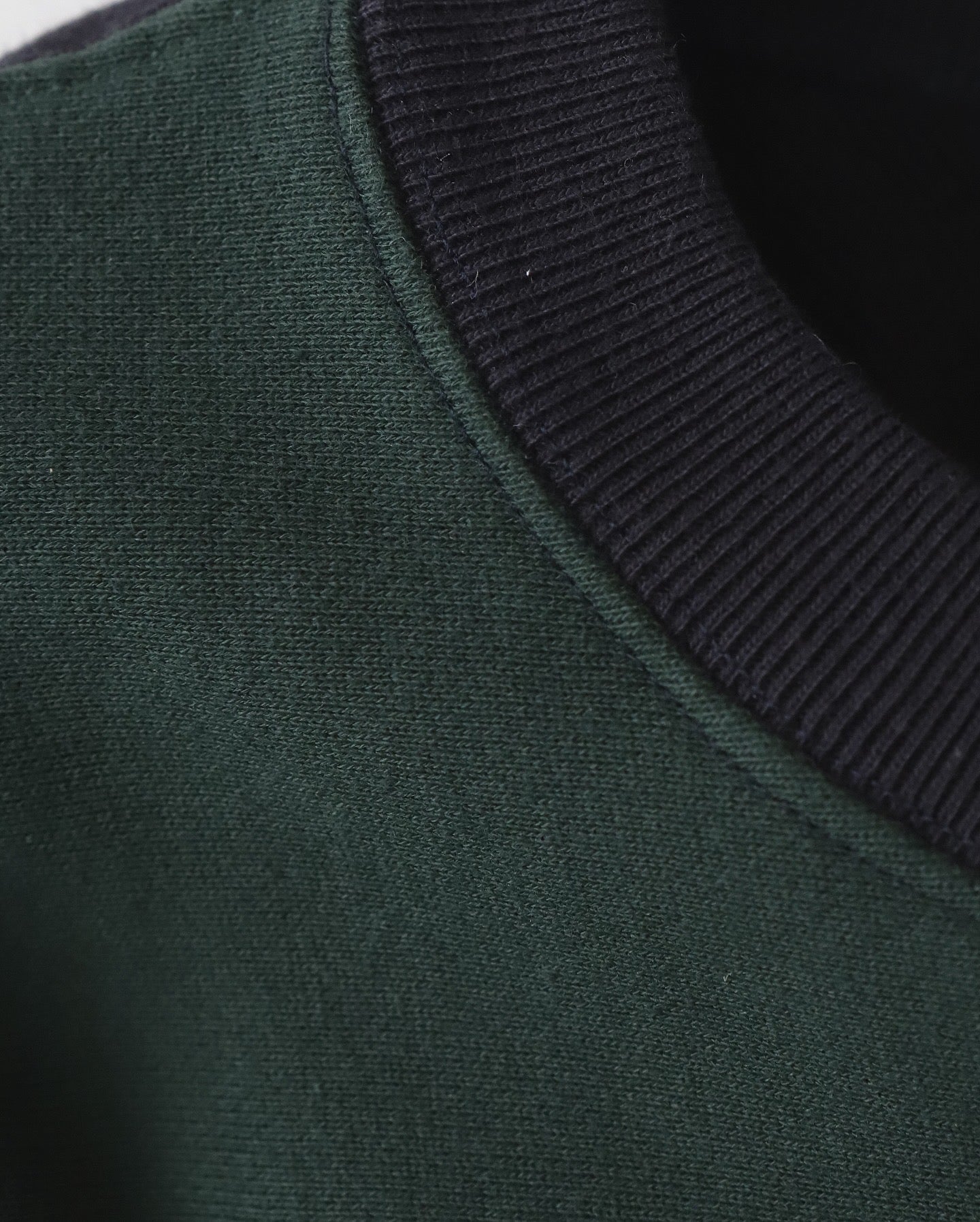 SWEAT SHIRT