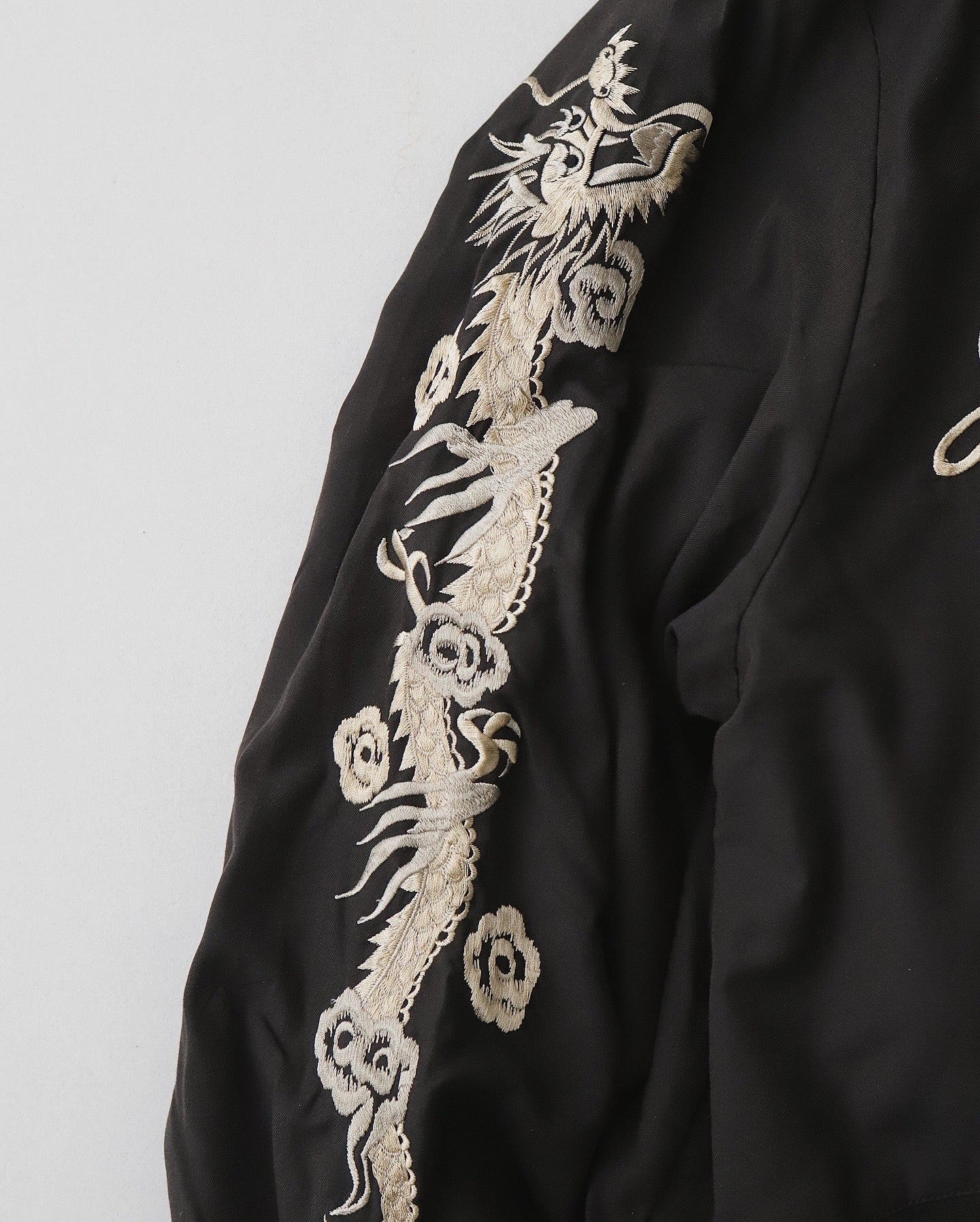 SKULL JACKET AGED MODEL