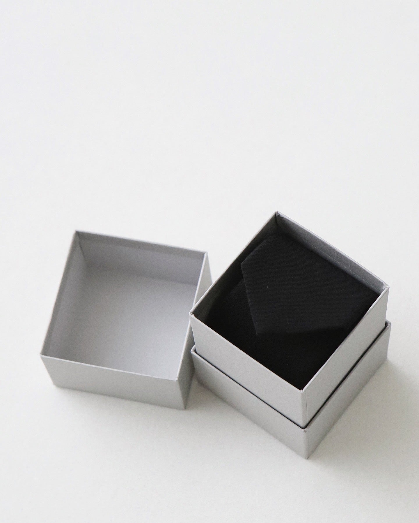 Graphpaper WOOL DOESKIN NECKTIE – NCNR ONLINE STORE