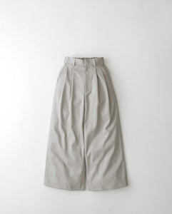 TECHNO WOOL NYLON TWO TUCK WIDE PANTS（WOMEN）
