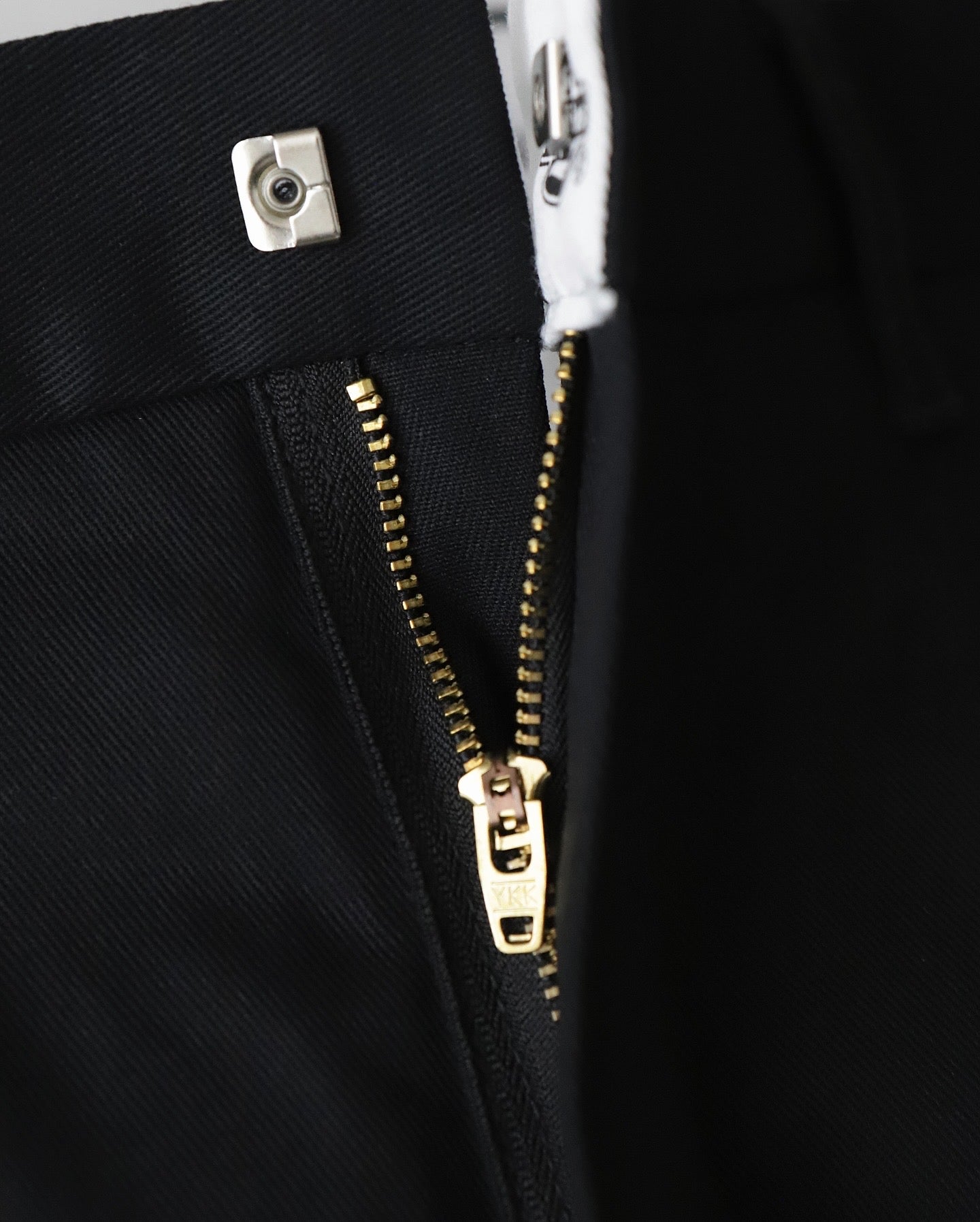 DICKIES / PLEATED TROUSERS