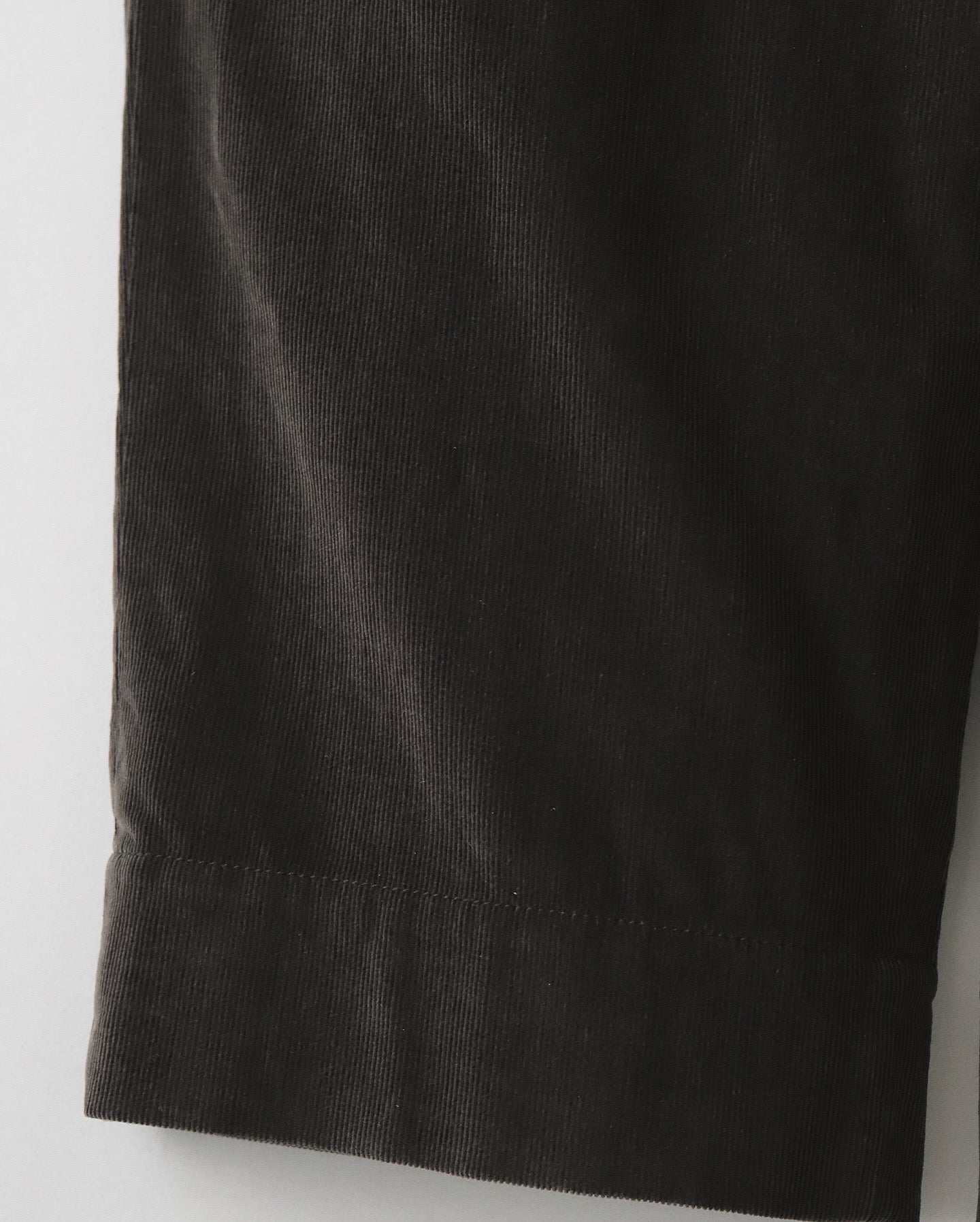 UNLIKELY CORDUROY 2P TROUSERS