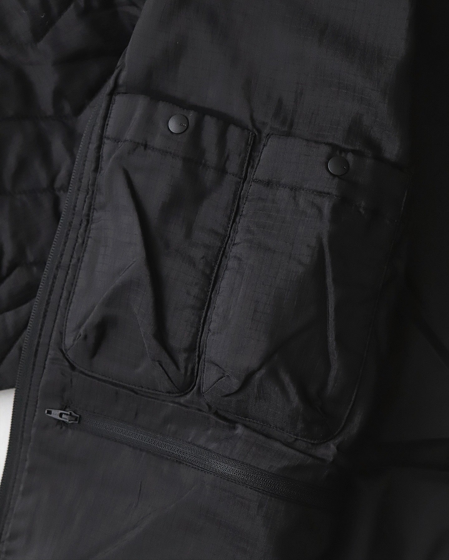 DAIWA PIER39 TECH ARMY QULTING HIGH NECK JACKET – NCNR ONLINE STORE