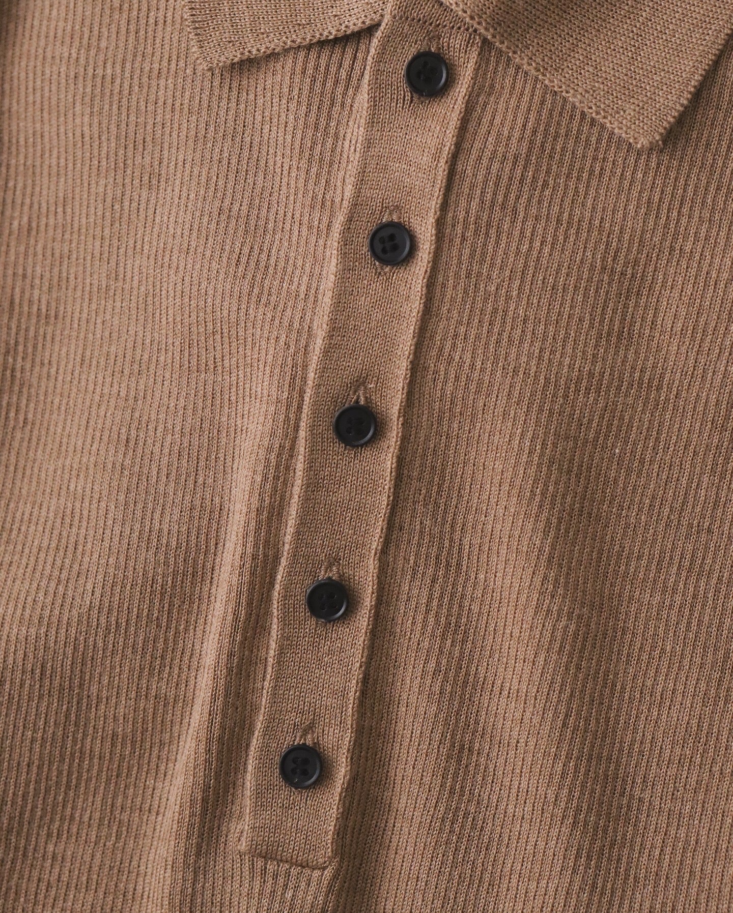 RAMIE WOOL RIB | RIB POLO SWEATER（WOMEN）