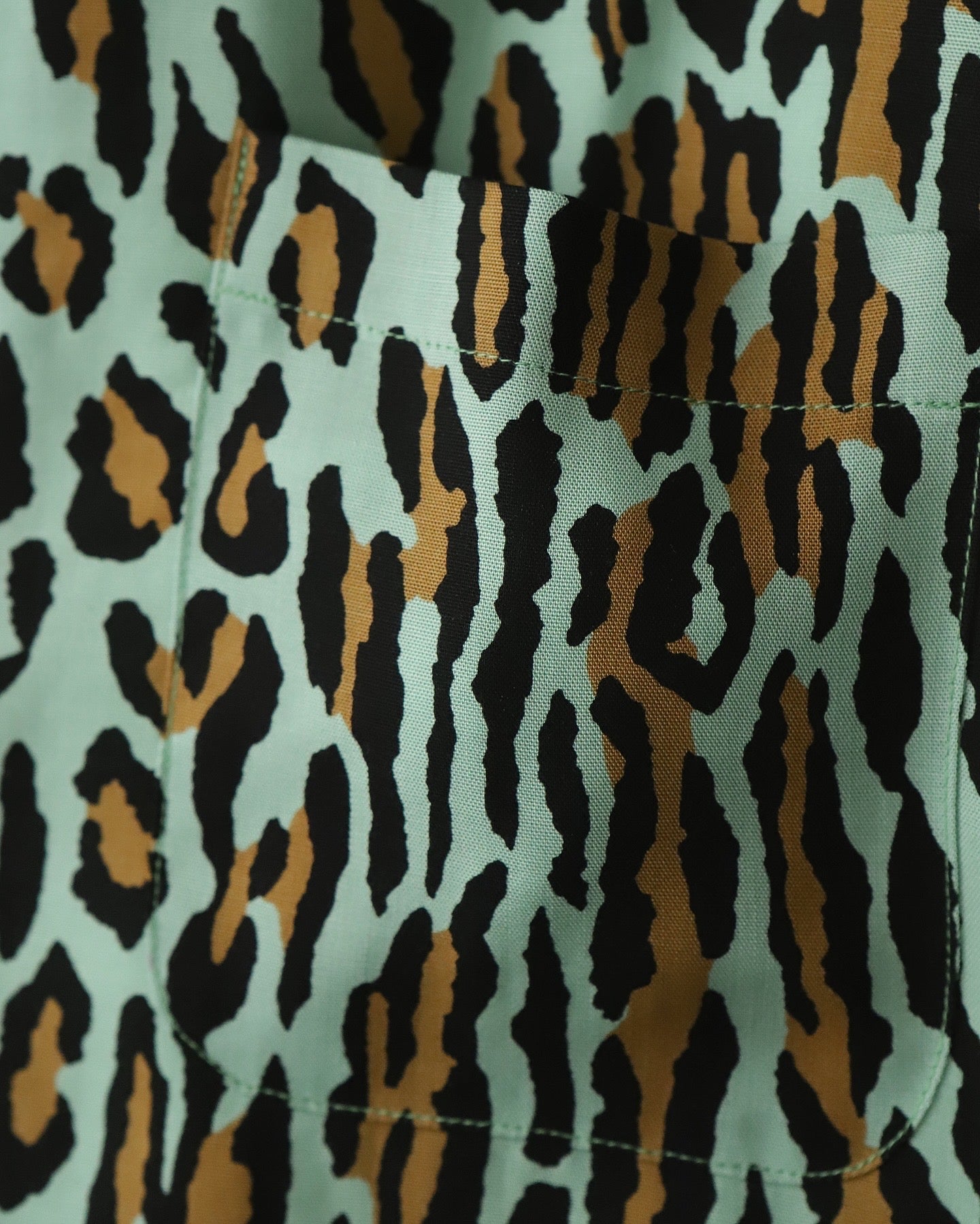 LEOPARD HAWAIIAN SHIRT