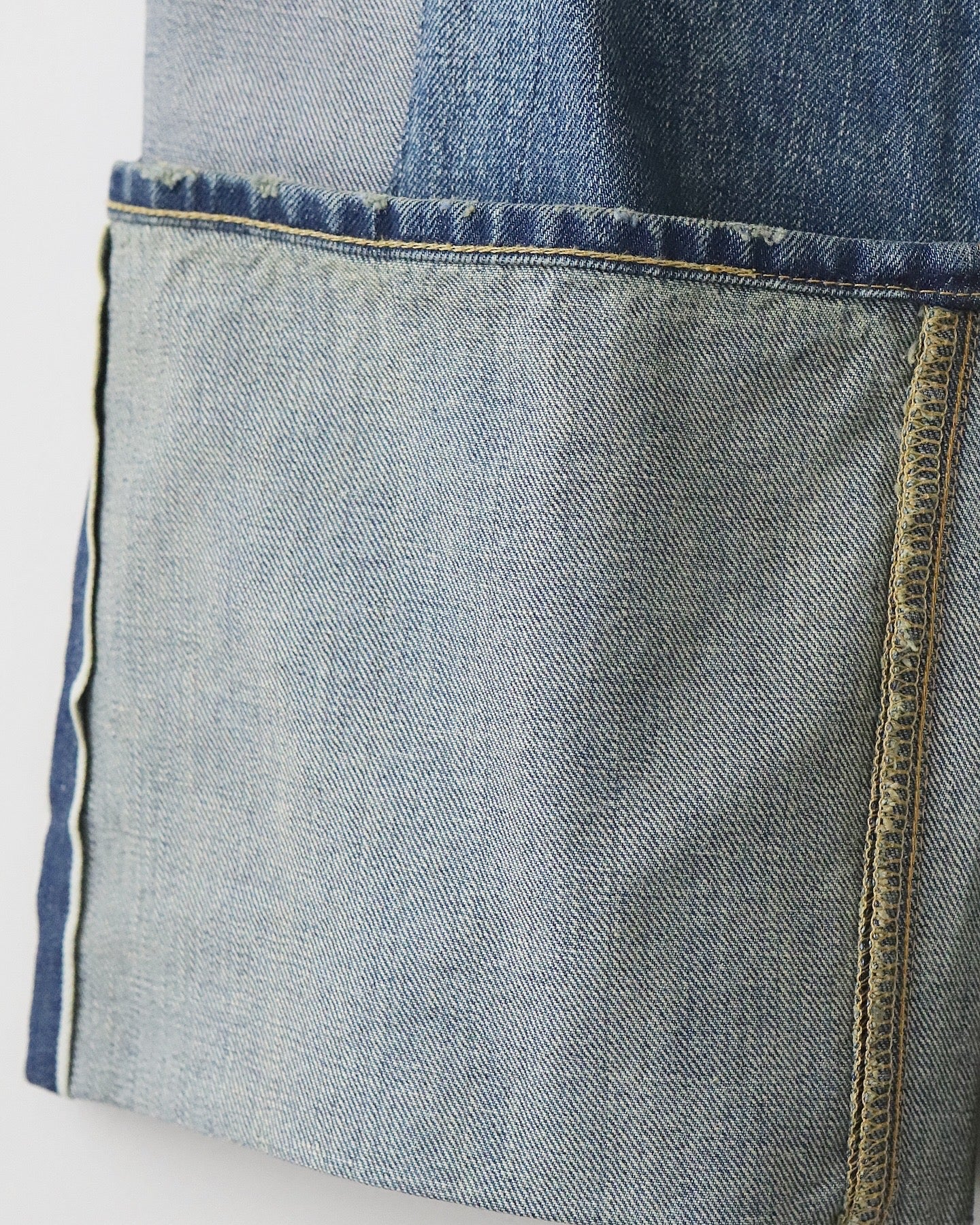 LEVI'S TURN-UP PATCH WORK DENIM PANTS
