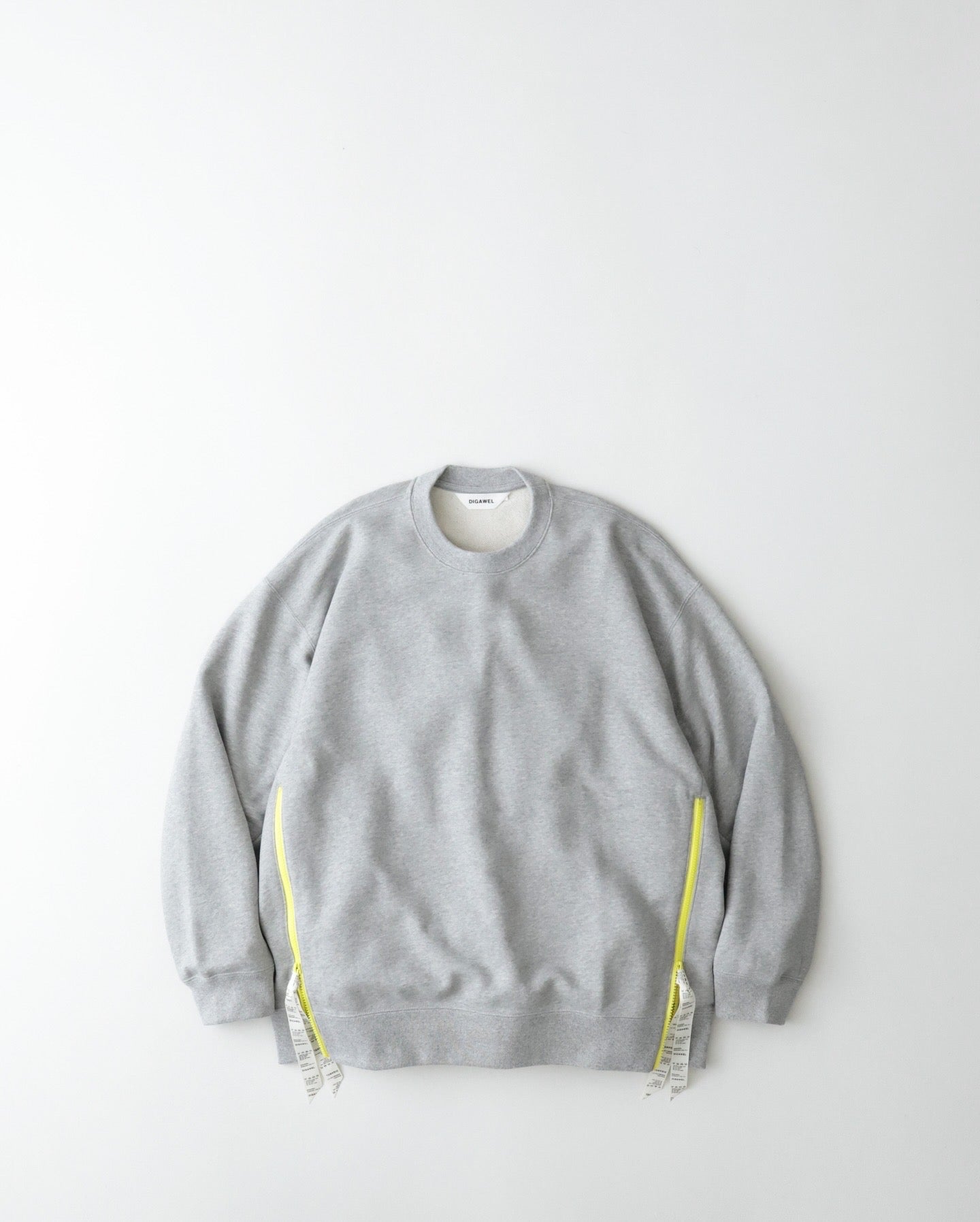 SIDE ZIP SWEATSHIRT