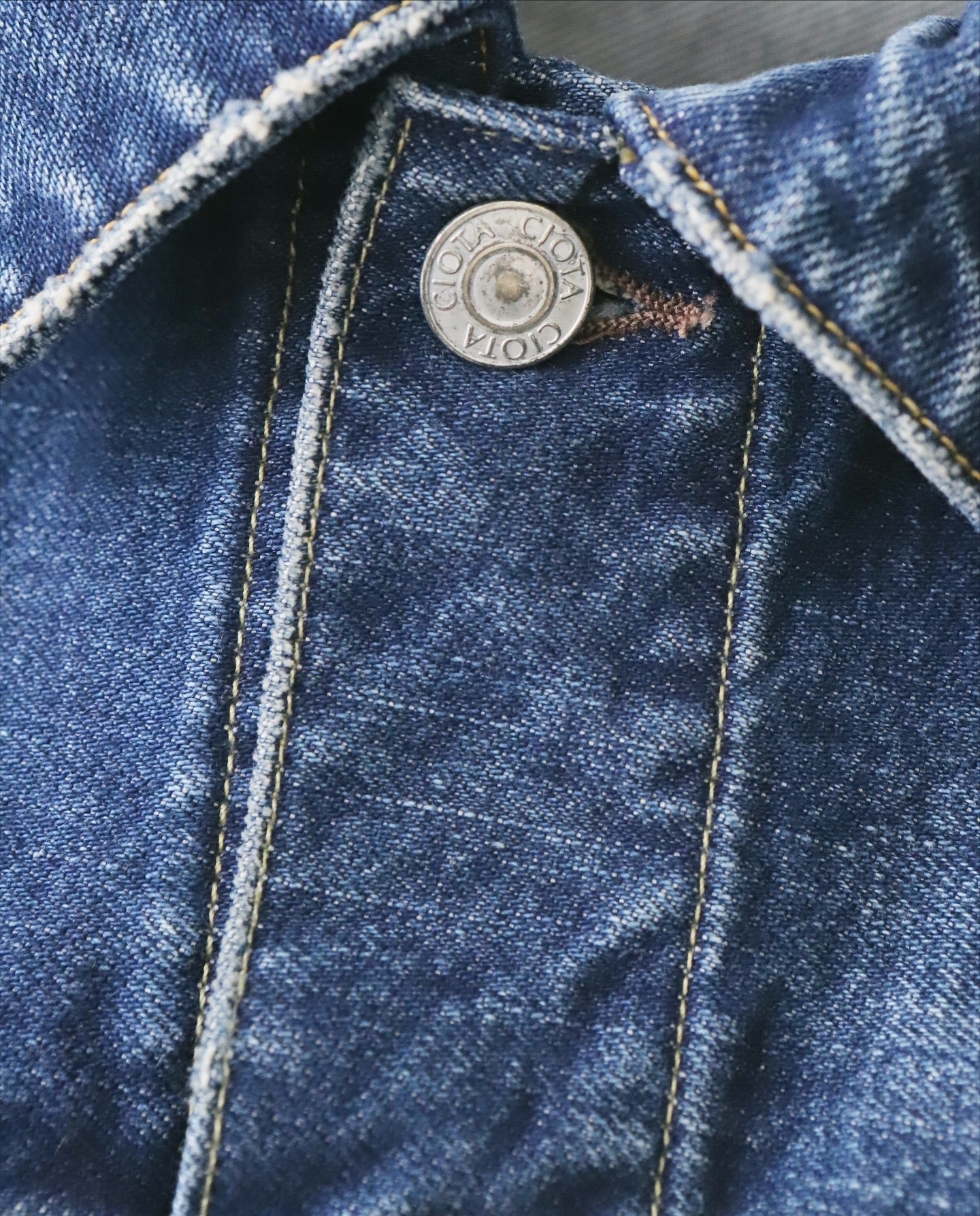 DOUBLE POCKET DENIM JACKET