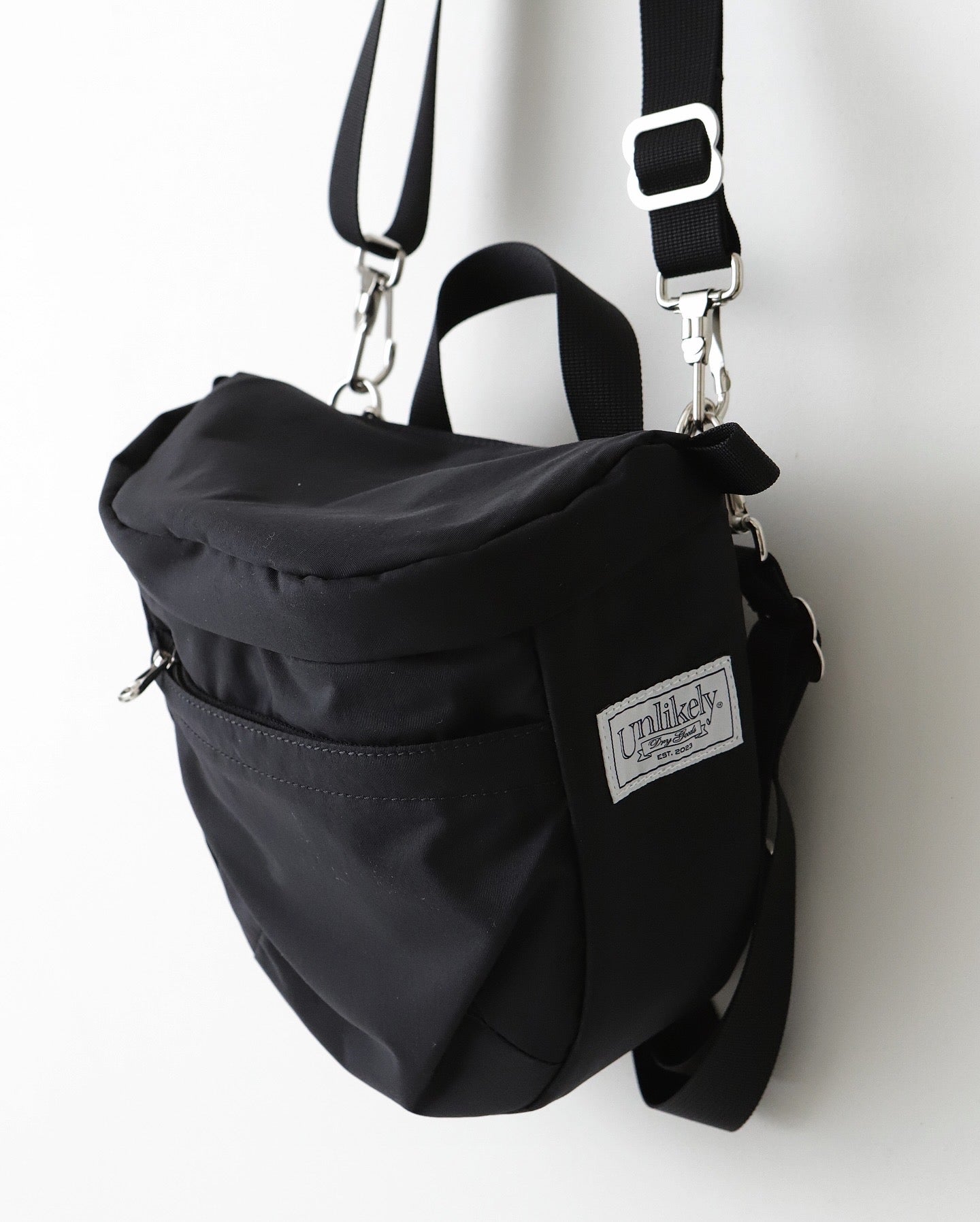 Unlikely EQUIPMENT CAMERA BAG アンライクリーバッグ Unlikely UNKILELY ”EQUIPMENT” CAMERA BAG – NCNR ONLINE STORE