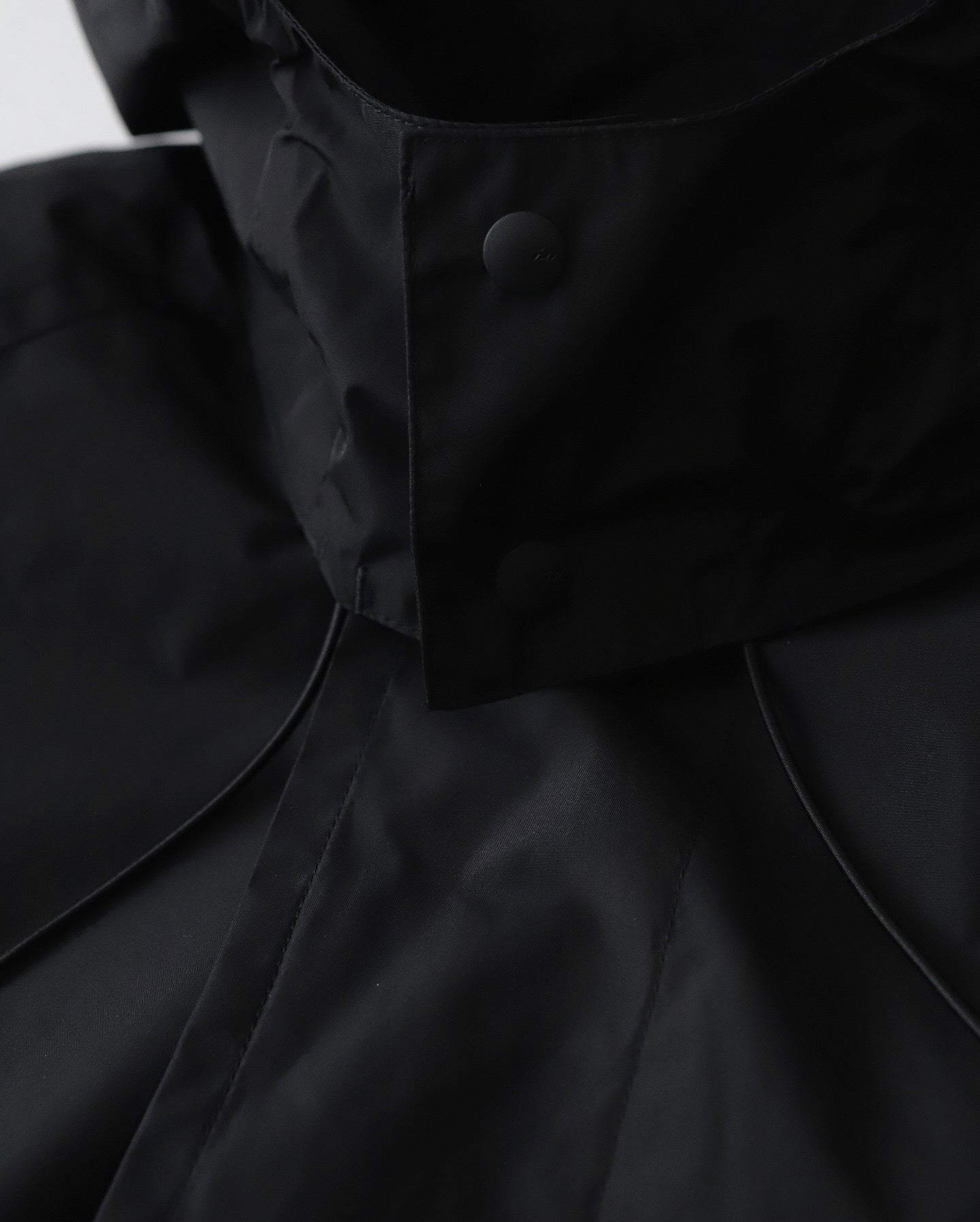 W's WINDSTOPPER® TECH BALMACAAN RAIN COAT